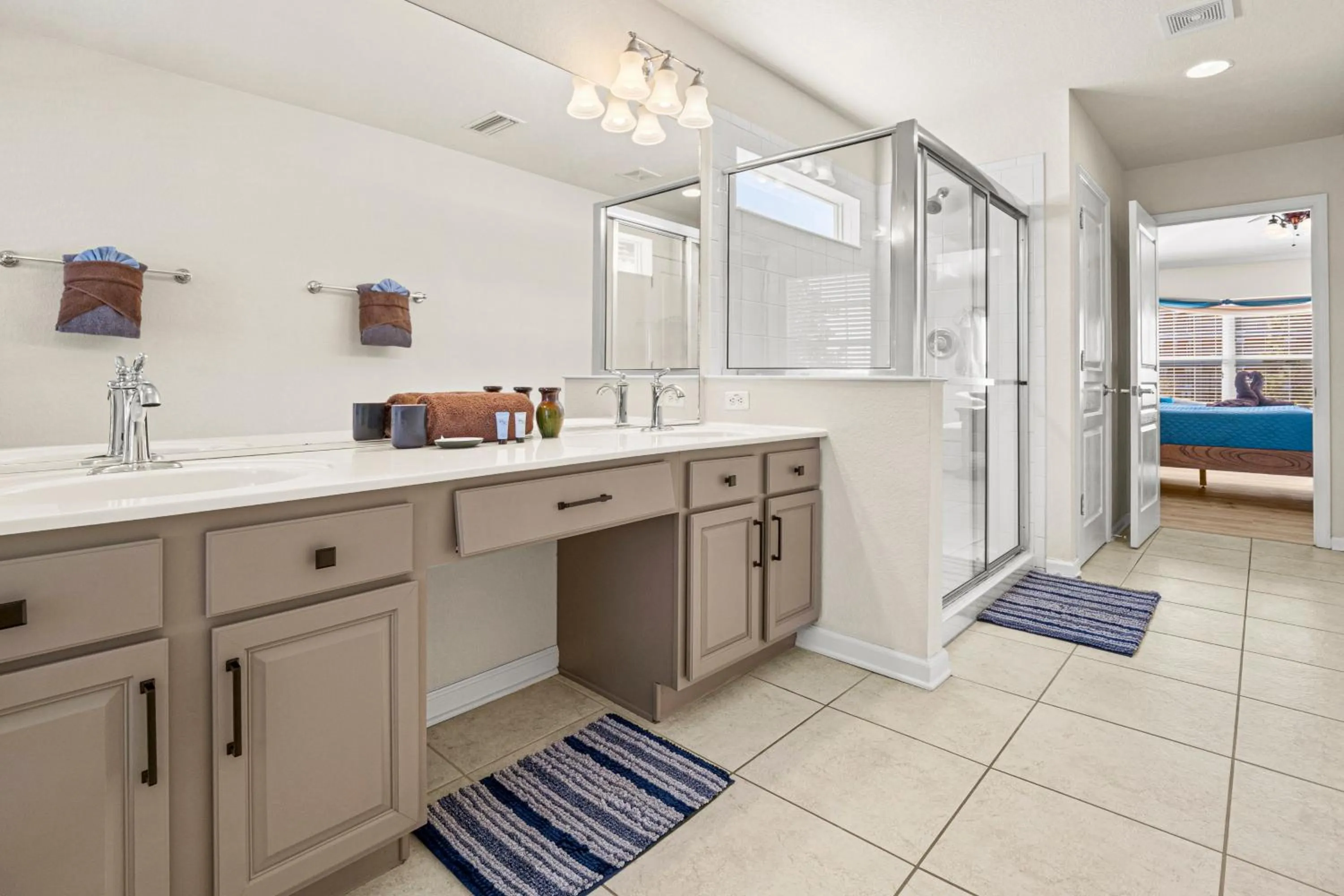 Bed in Flagstone Villa