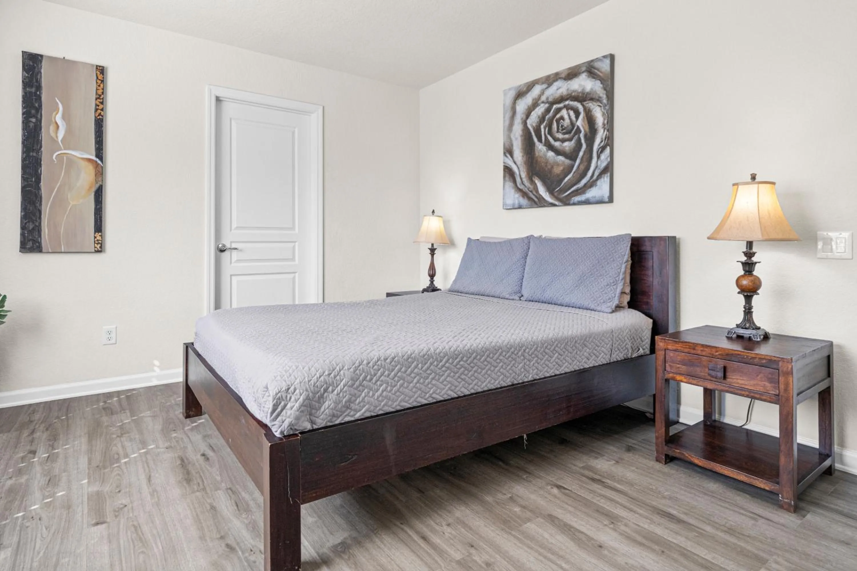 Bed in Flagstone Villa