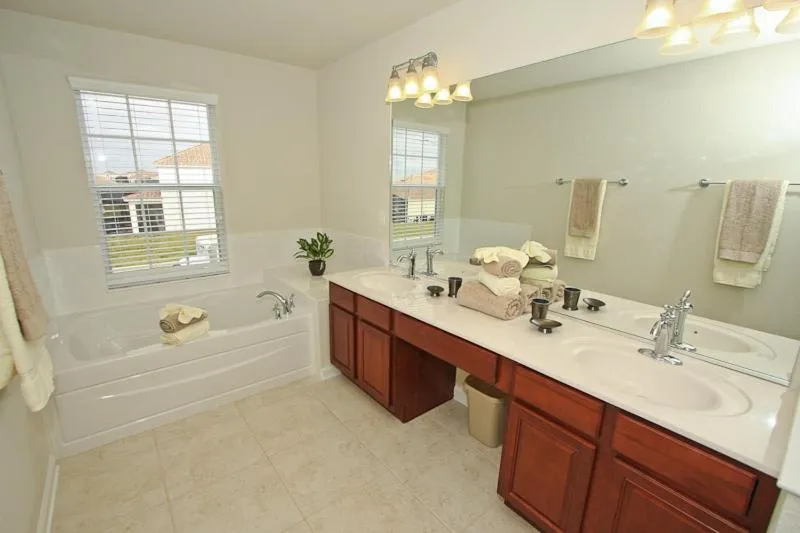 Bathroom in Flagstone Villa