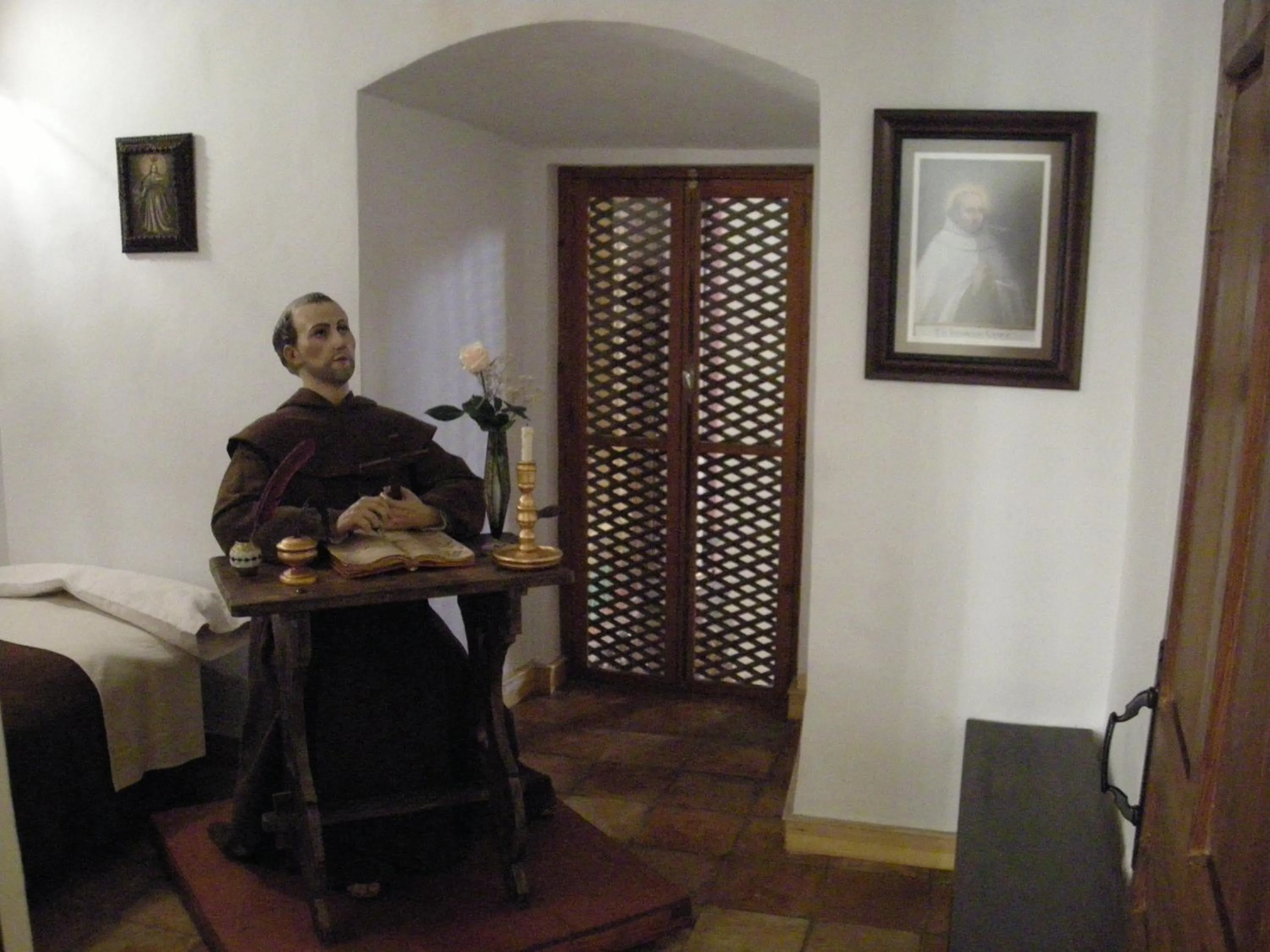 Photo of the whole room in Nuestra Señora del Carmen