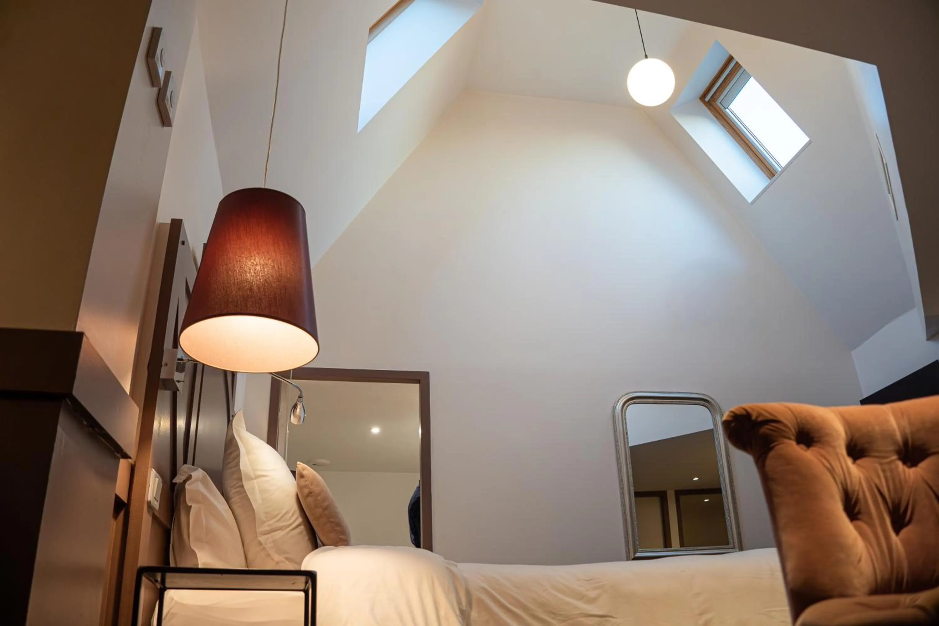 Photo of the whole room, Bed in La Maison des Armateurs