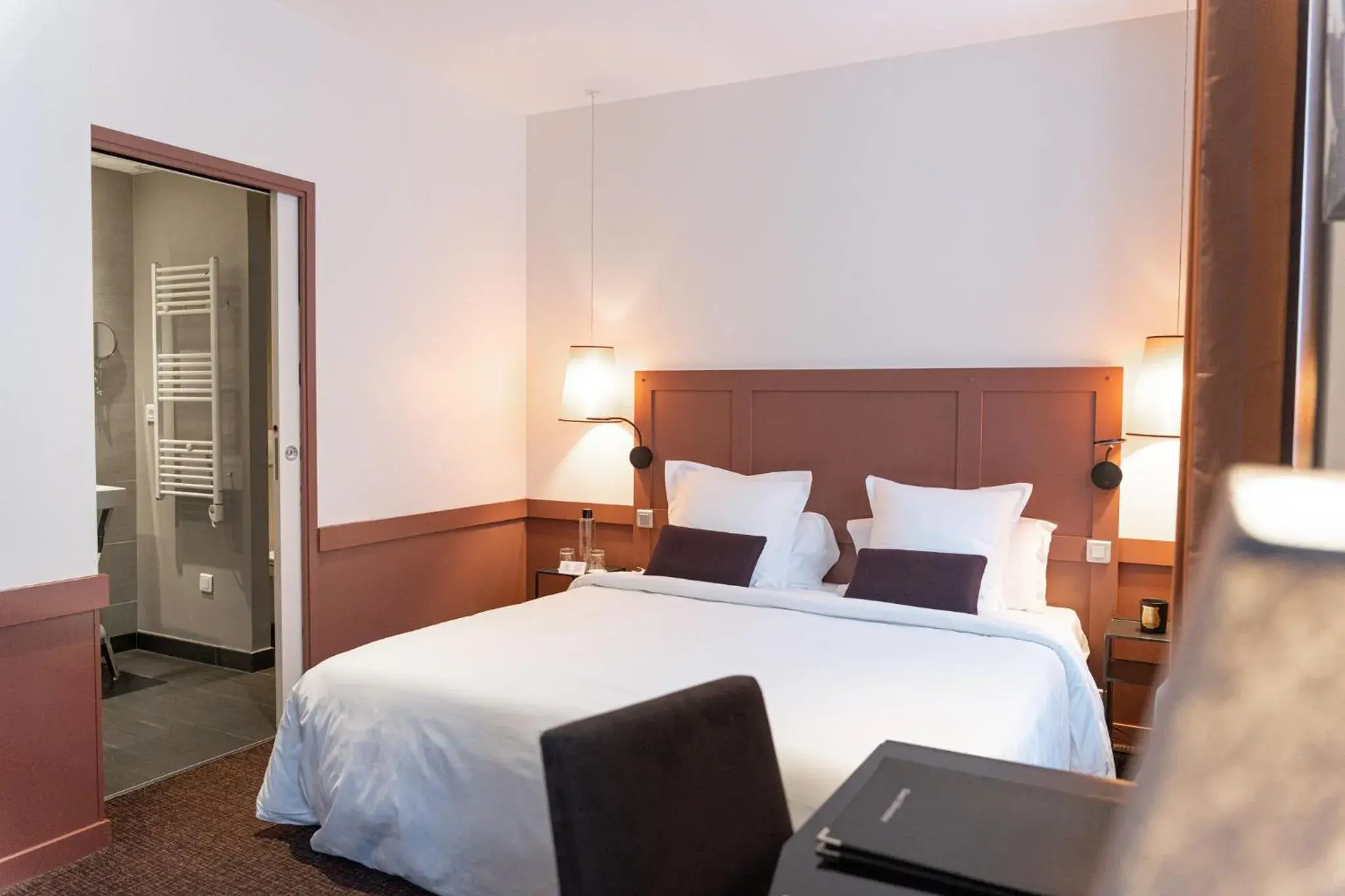 Superior Triple Room in La Maison des Armateurs Superior Triple Room in La Maison des Armateurs