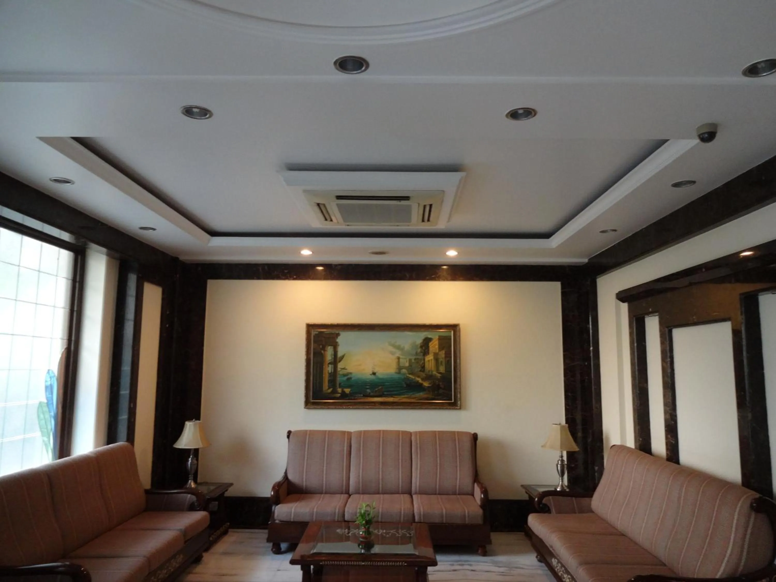 Lobby or reception, Seating Area in Florence Inn