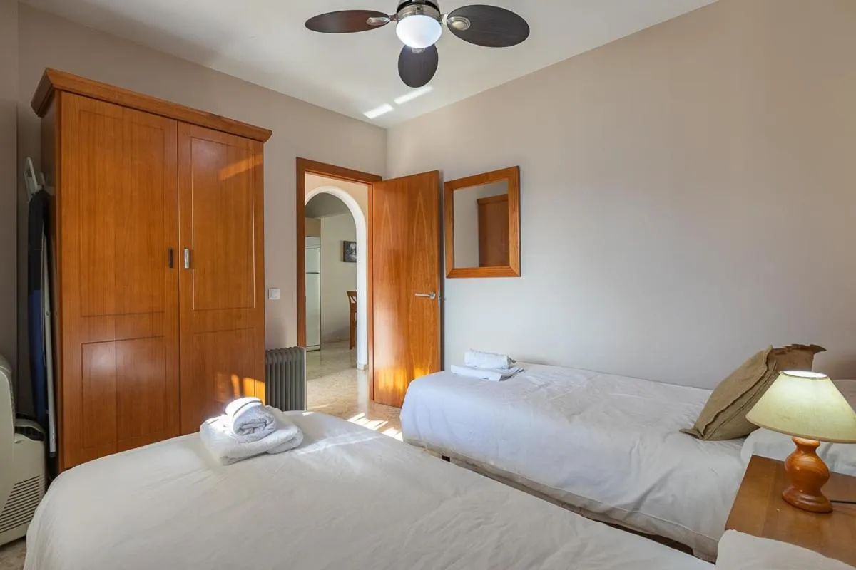 Bedroom, Bed in Apartamentos Guerrero