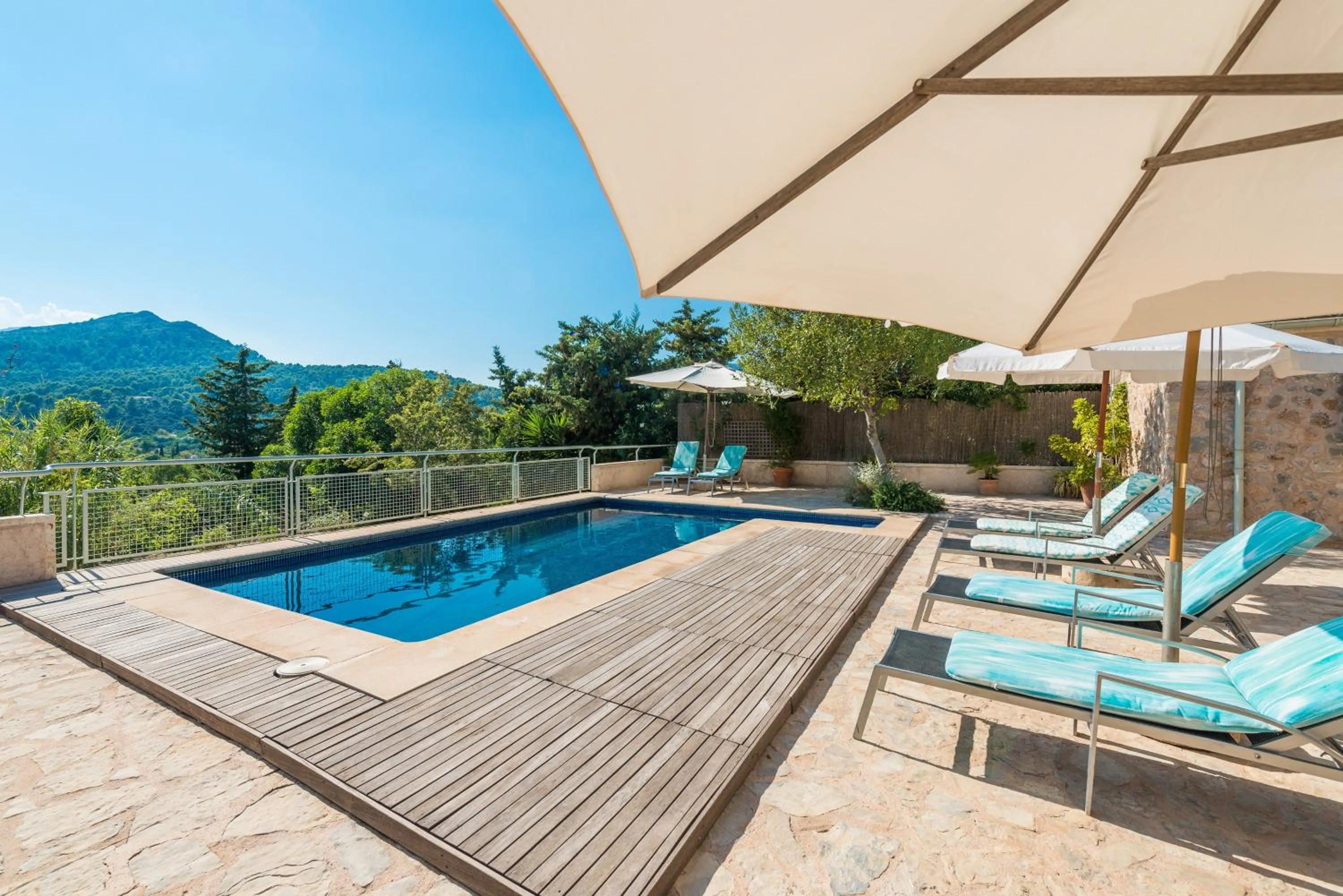 Property building in Finca Coster
