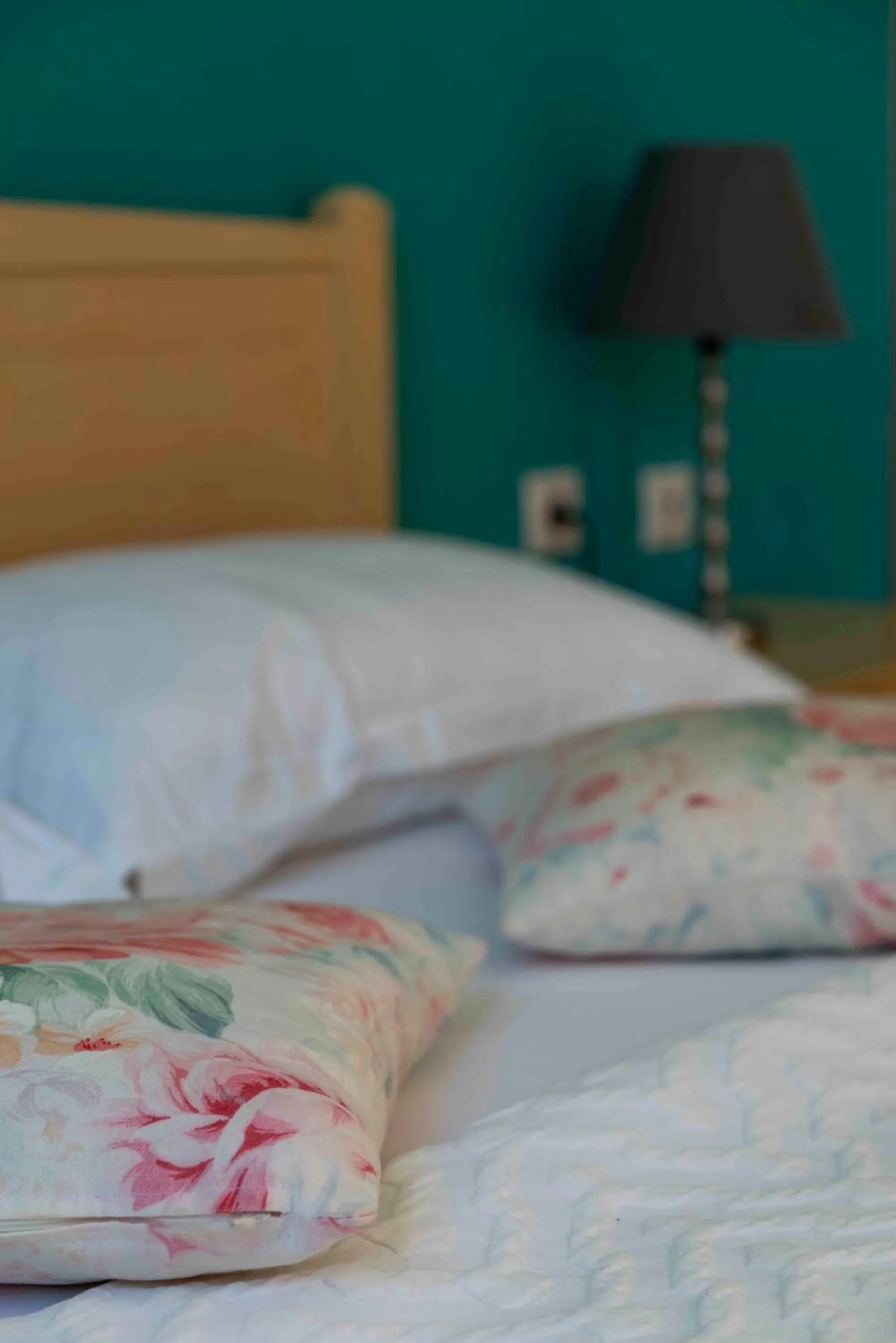 Property building, Bed in San Lazzaro