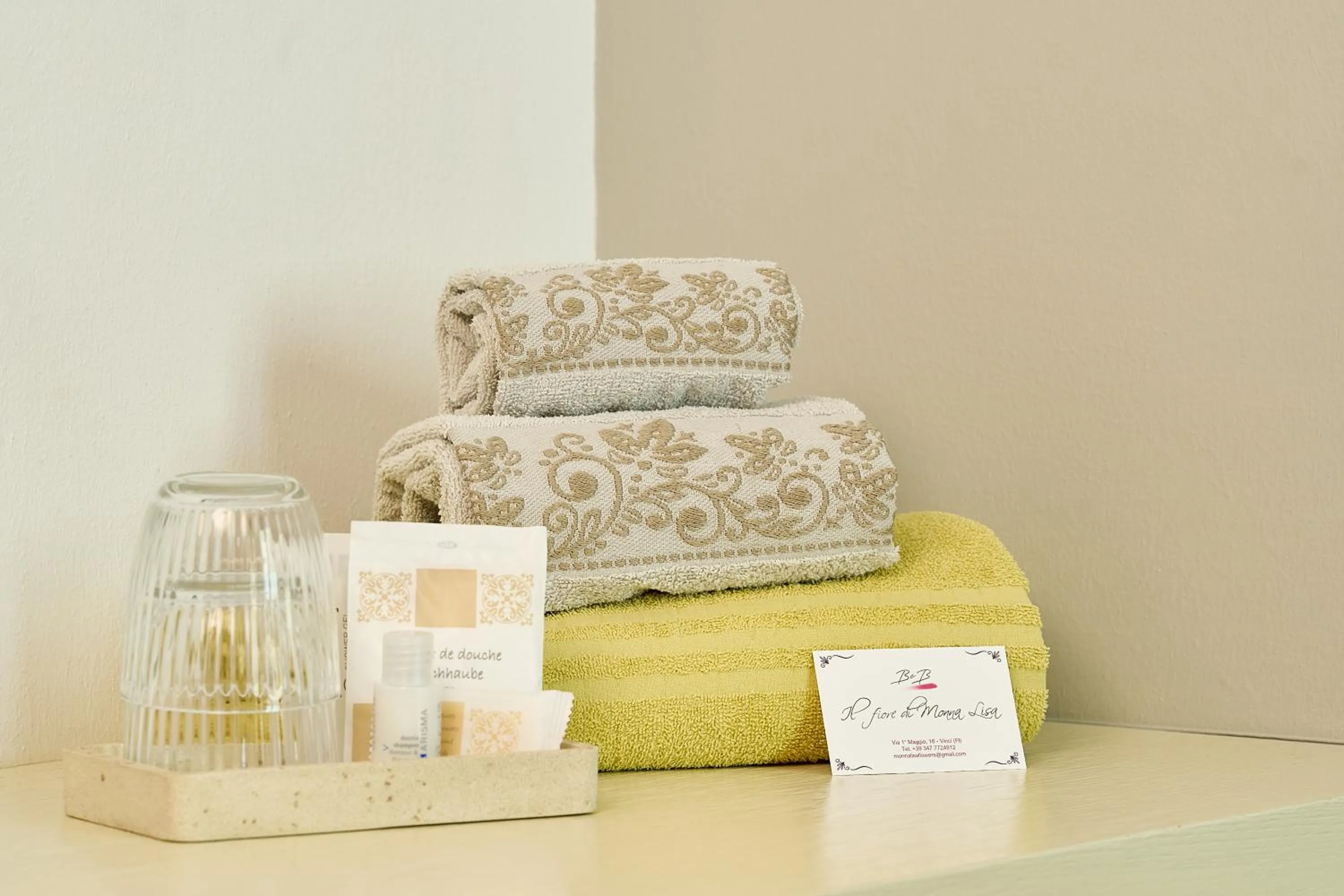 towels, Bed in Il Fiore di Monnalisa