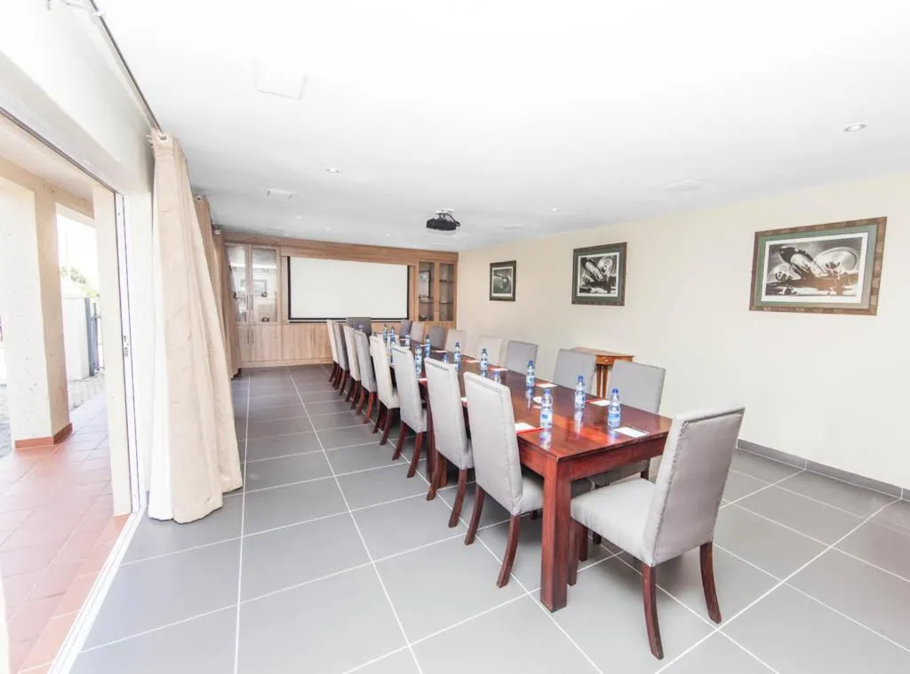 Meeting/conference room in Vetho 2 Apartments OR Tambo Airport