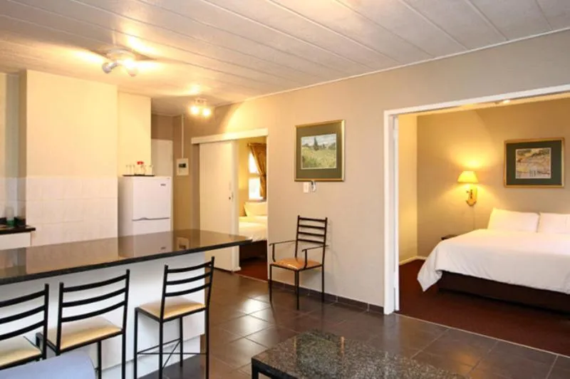 Photo of the whole room, Bed in Vetho 2 Apartments OR Tambo Airport