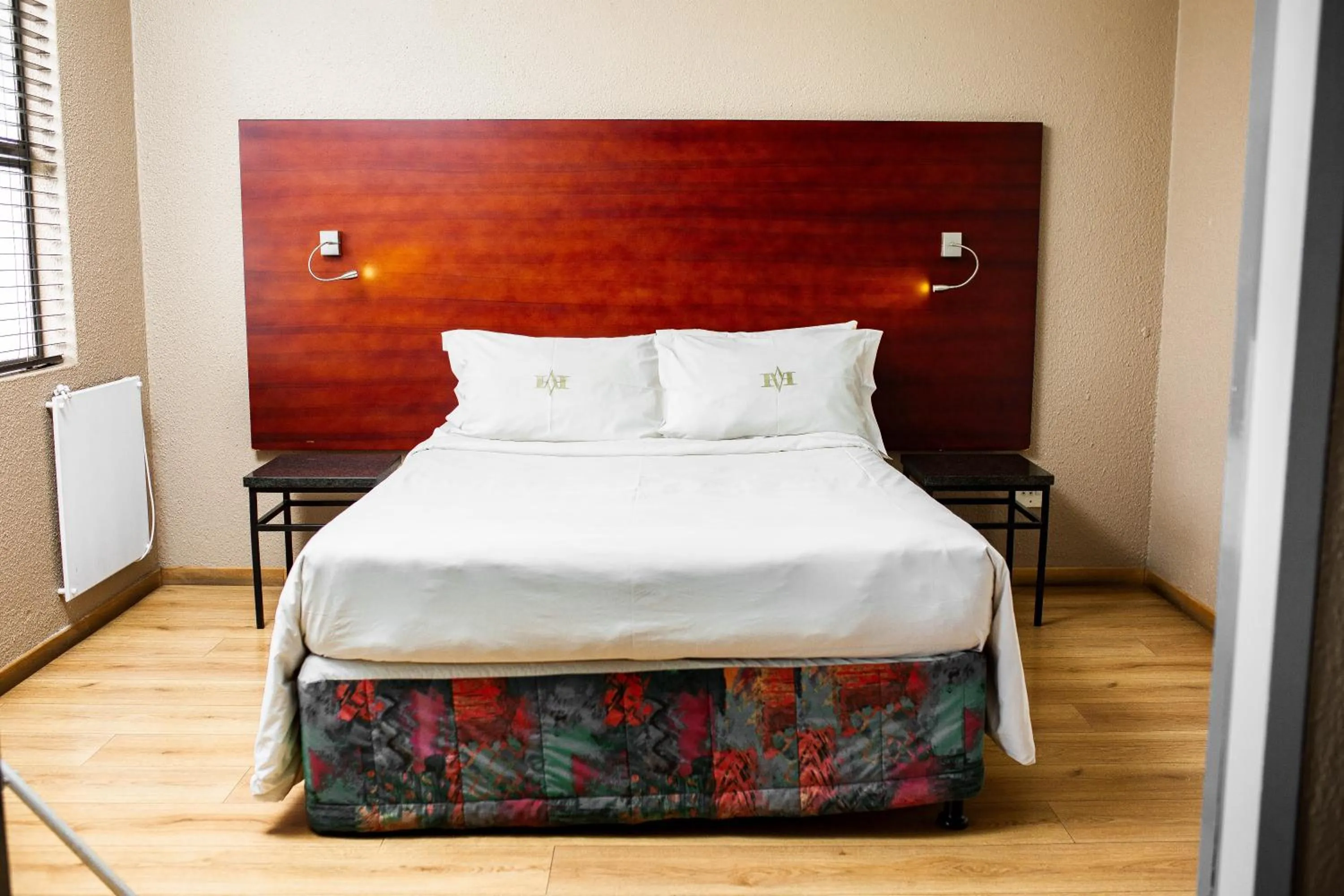 Bedroom, Bed in Vetho 2 Apartments OR Tambo Airport