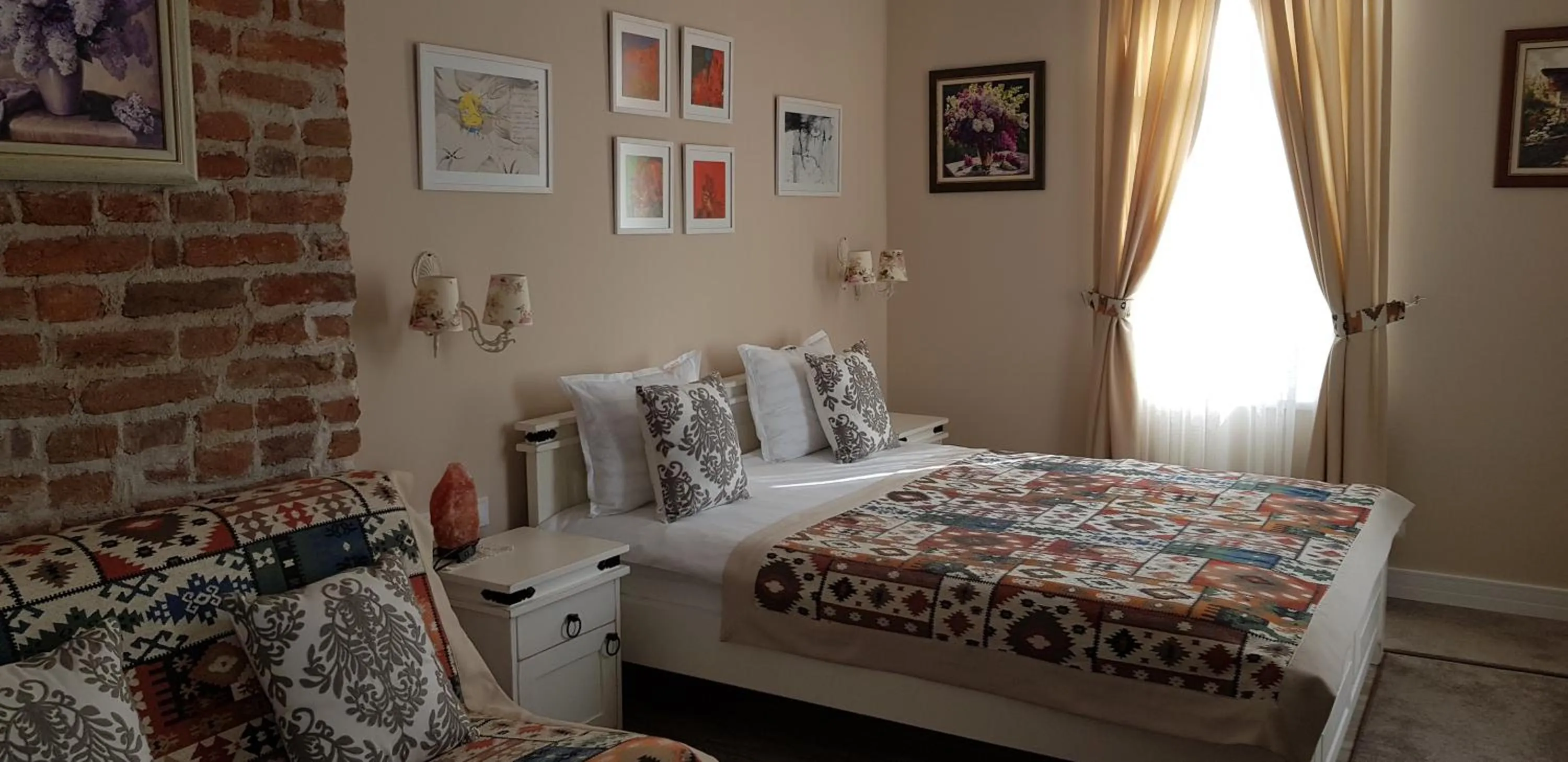 Bedroom, Bed in Hotel Odeon