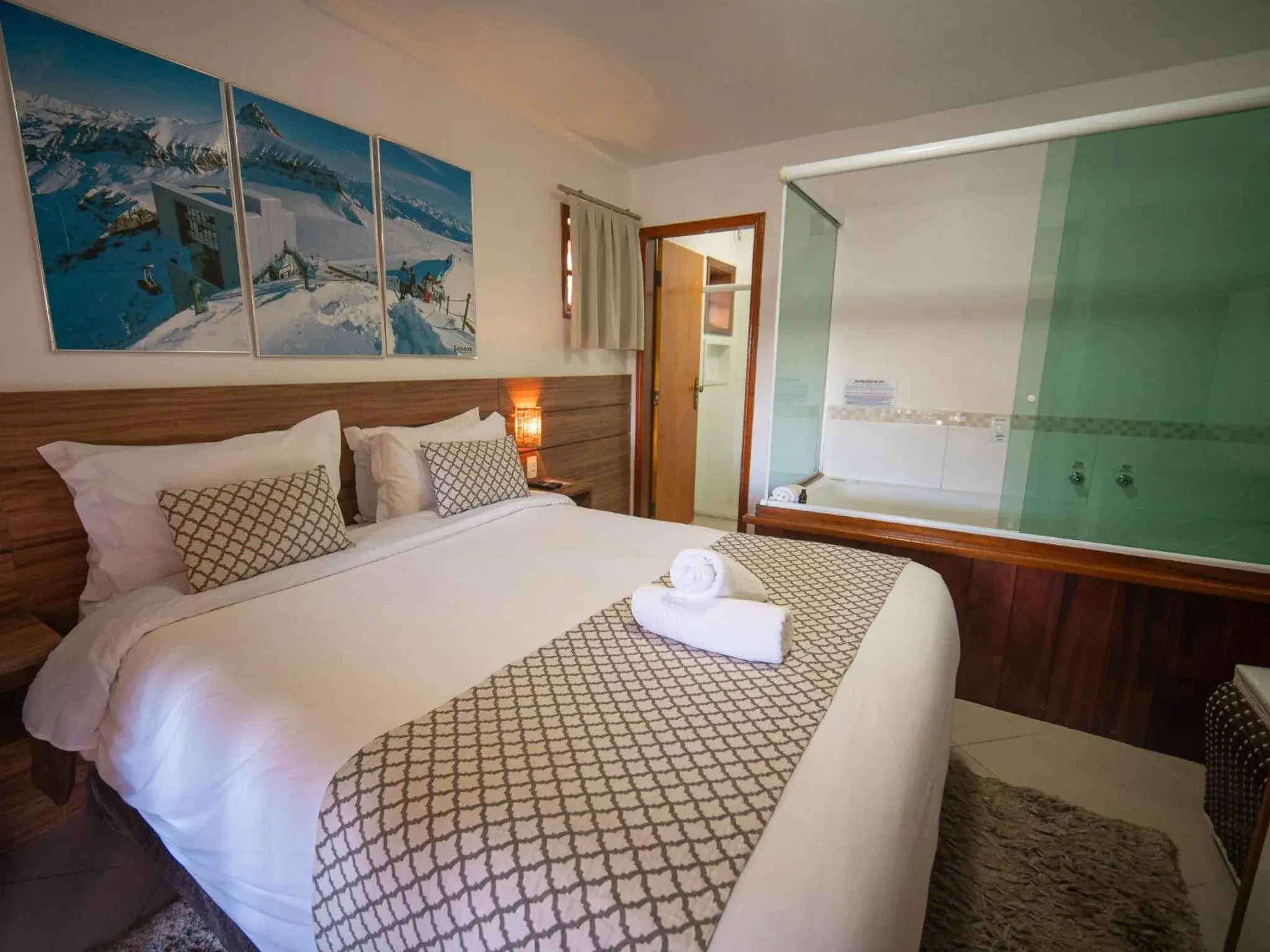 Super Luxury Room with Hydro in Pousada Suiça Mineira Centro Super Luxury Room with Hydro in Pousada Suiça Mineira Centro