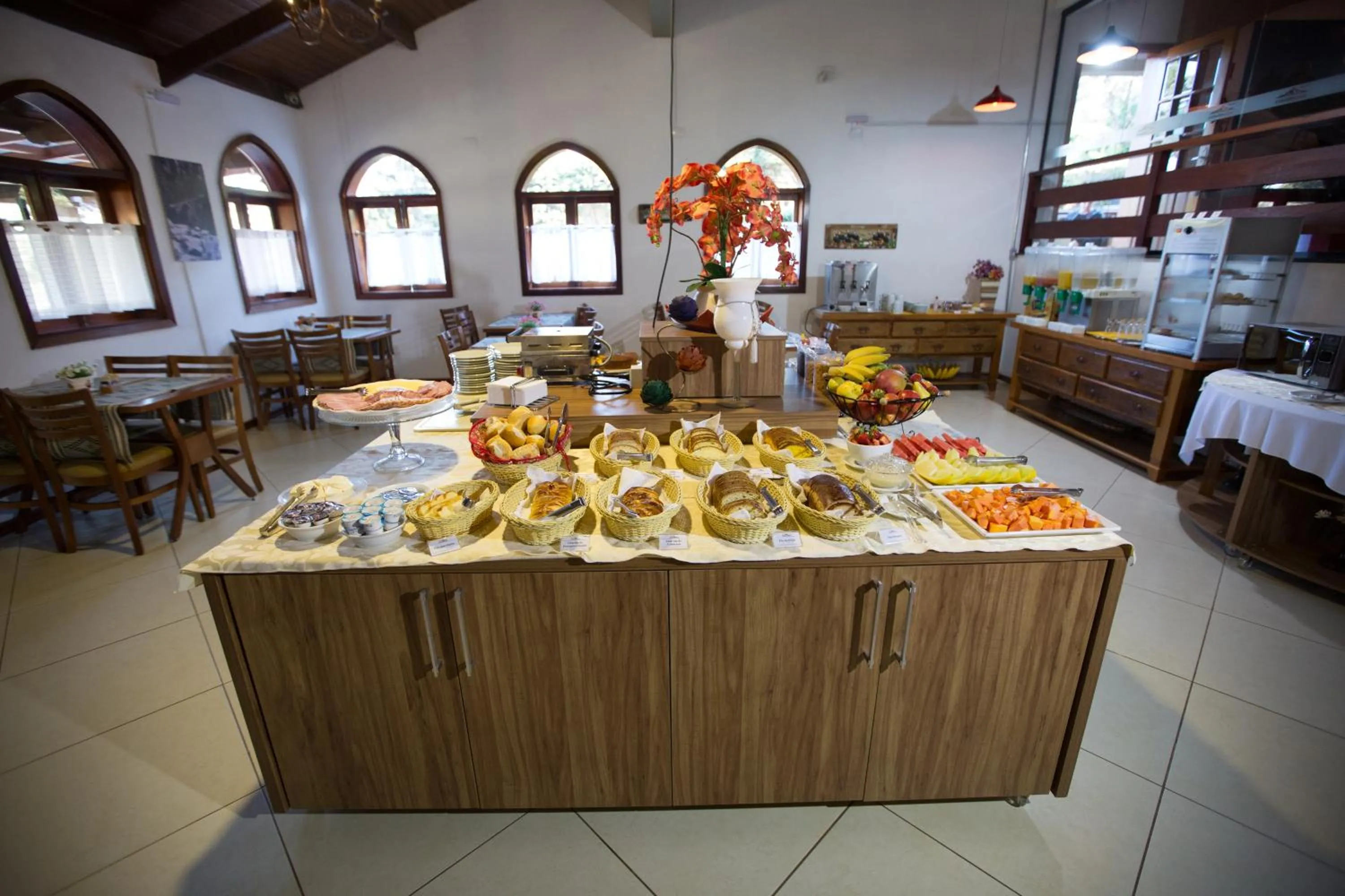 Food and drinks in Pousada Suiça Mineira Centro