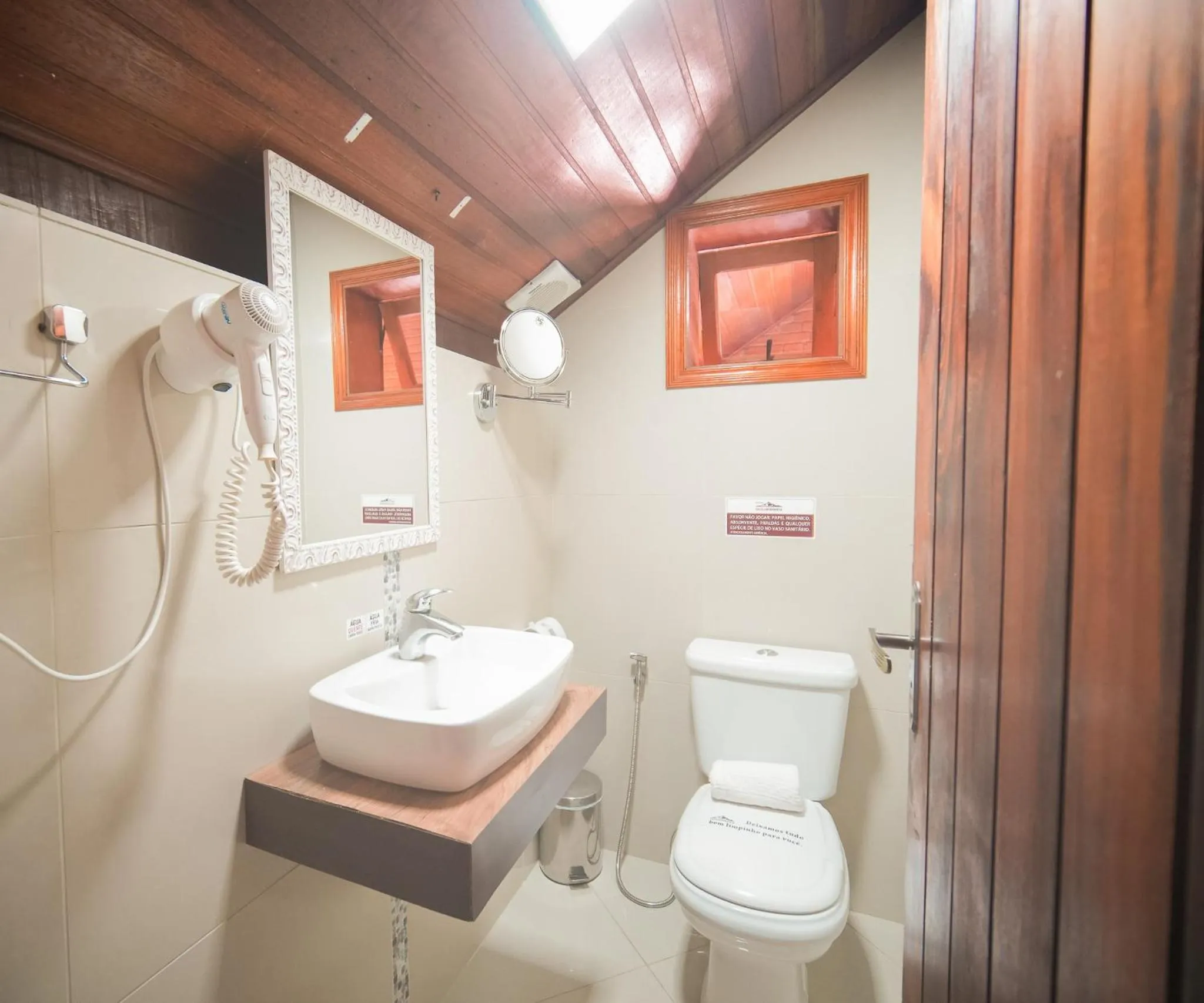 Bathroom in Pousada Suiça Mineira Centro