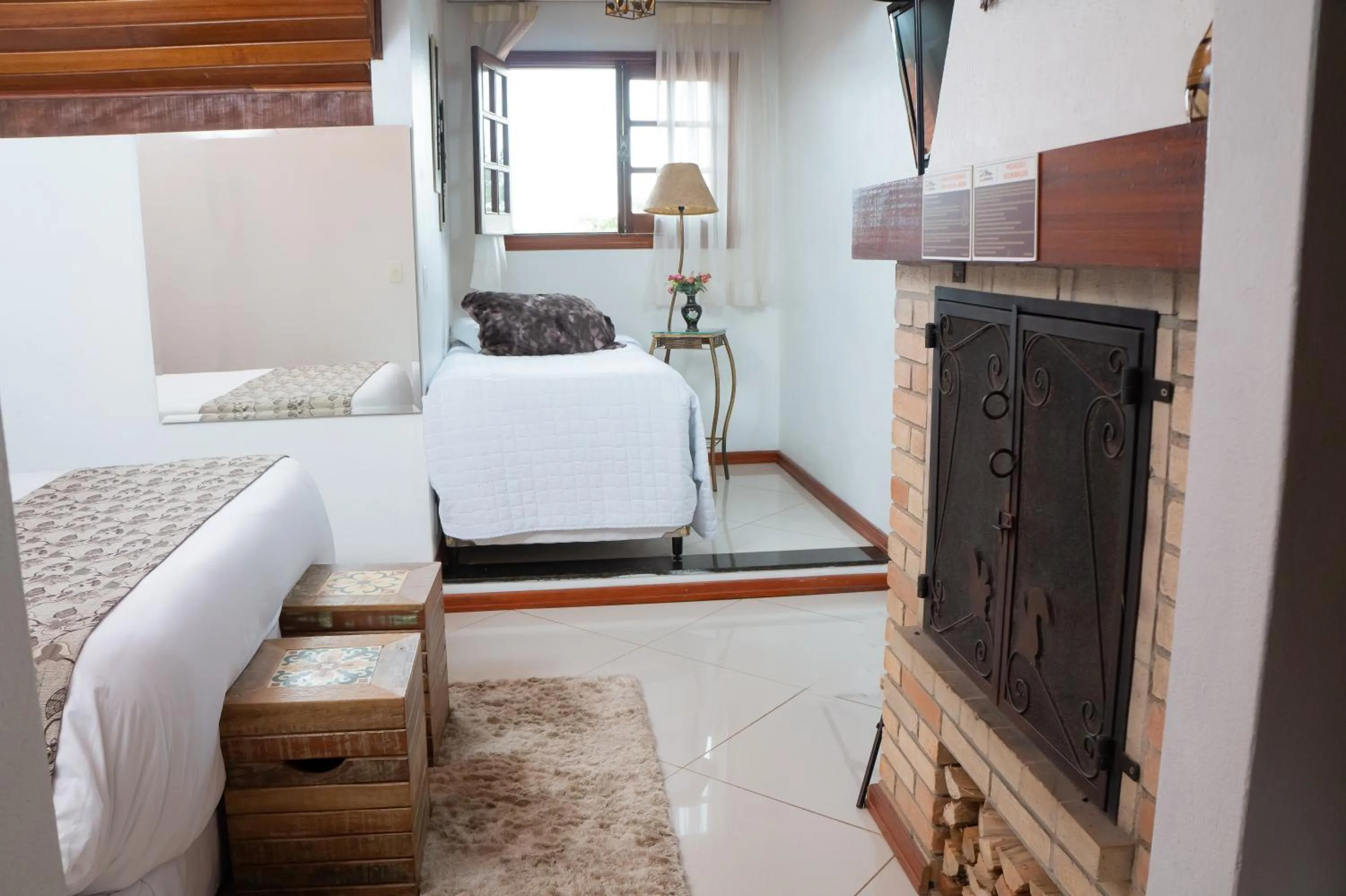 Bedroom, Bed in Pousada Suiça Mineira Centro