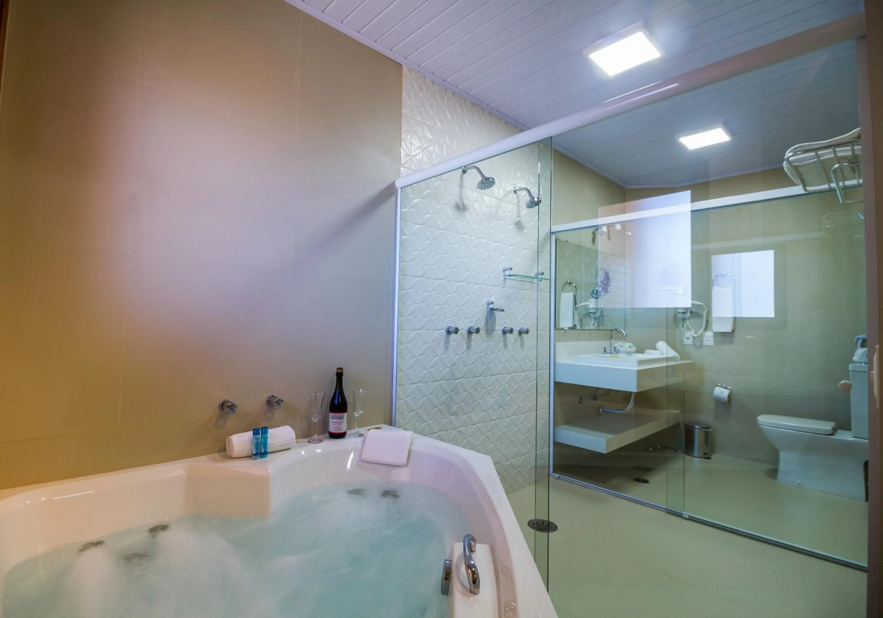 Hot Tub in Pousada Suiça Mineira Centro