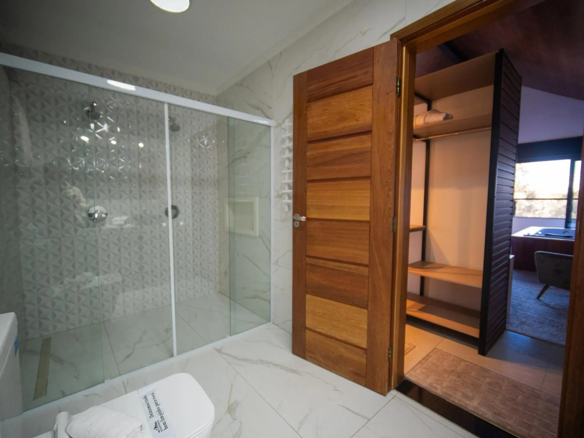 Shower in Pousada Suiça Mineira Centro