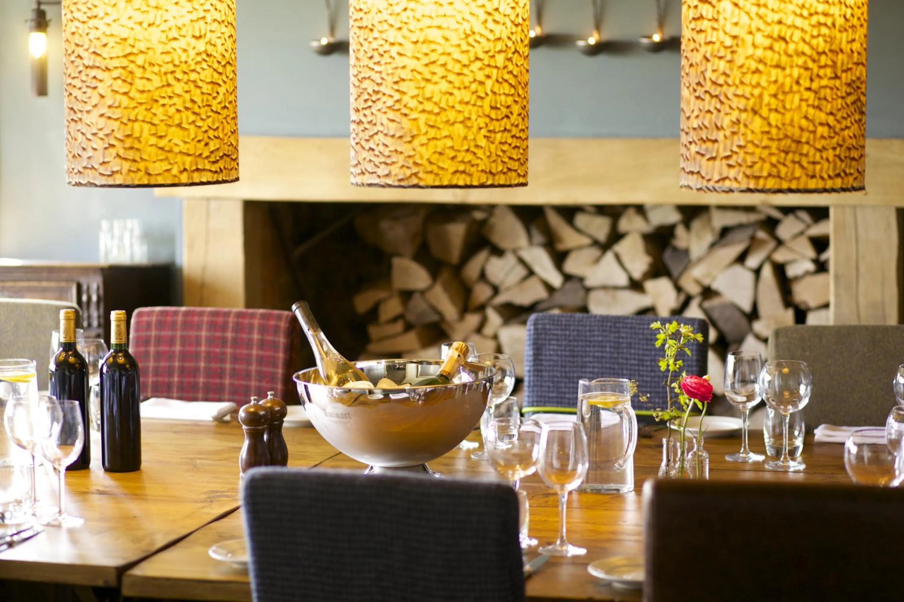 Restaurant/places to eat in Crab & Boar