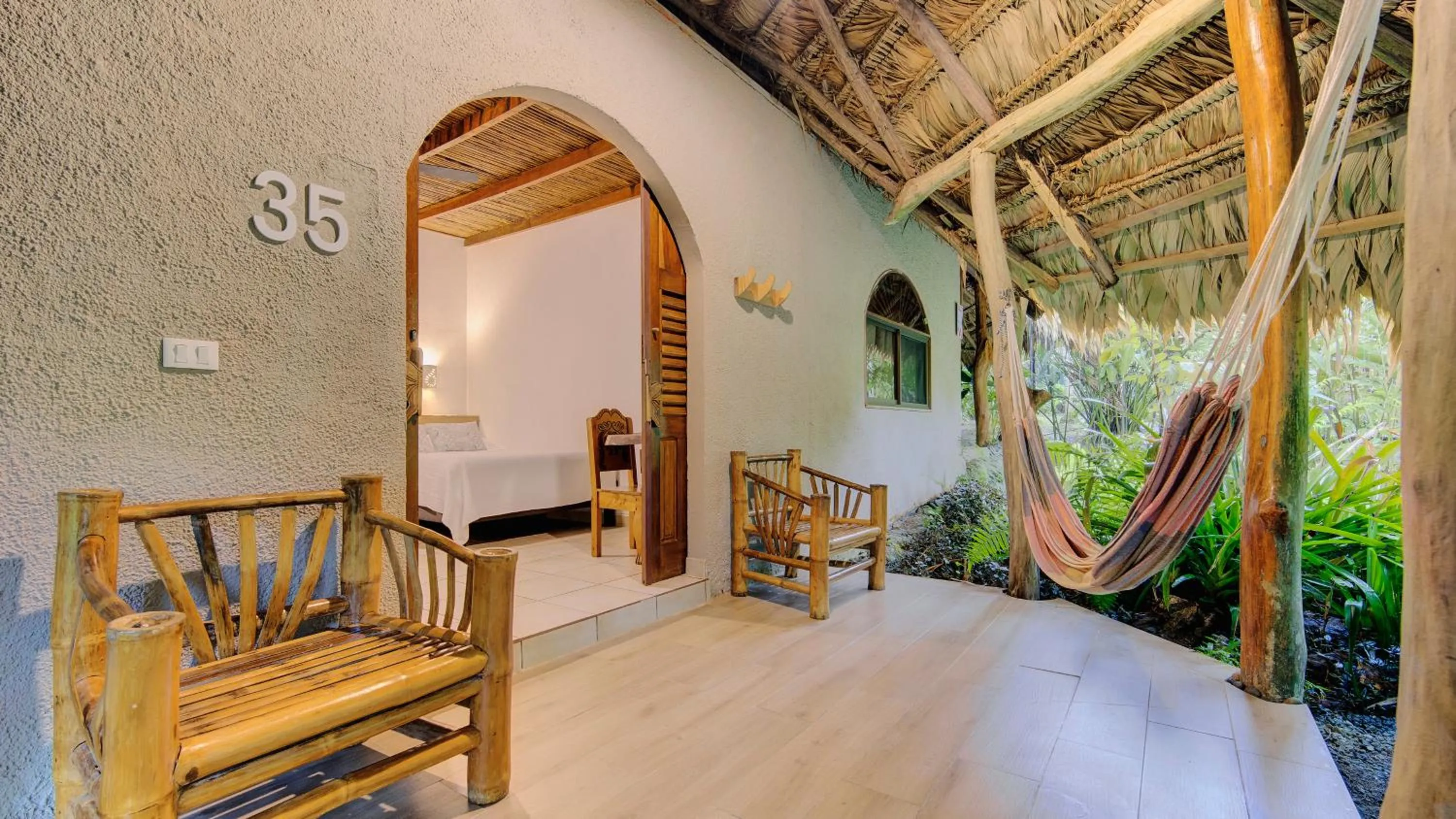 Bed in Cariblue Beach and Jungle Resort