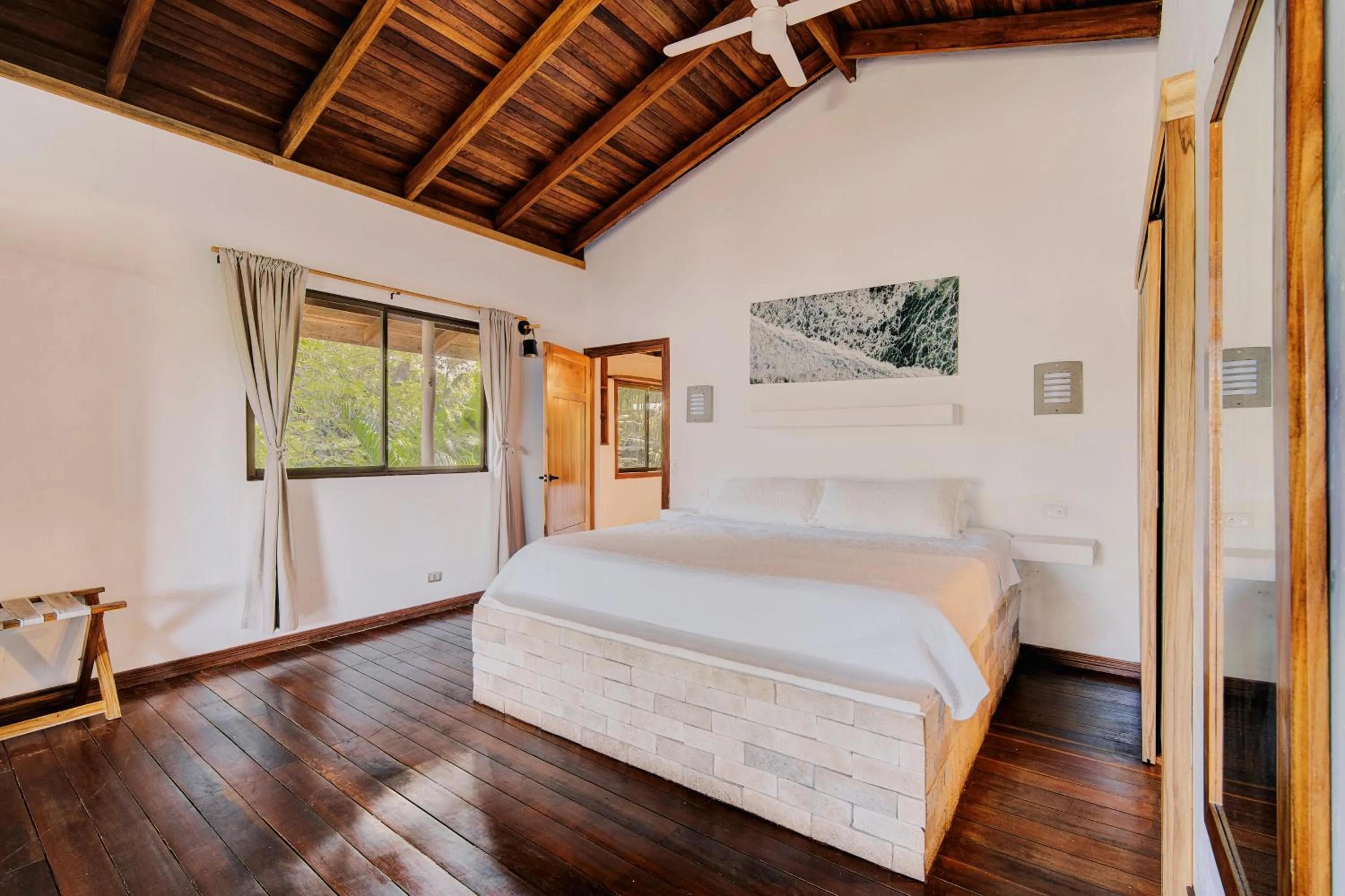 Bed in Cariblue Beach and Jungle Resort