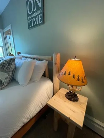 Bed in The Snowed Inn