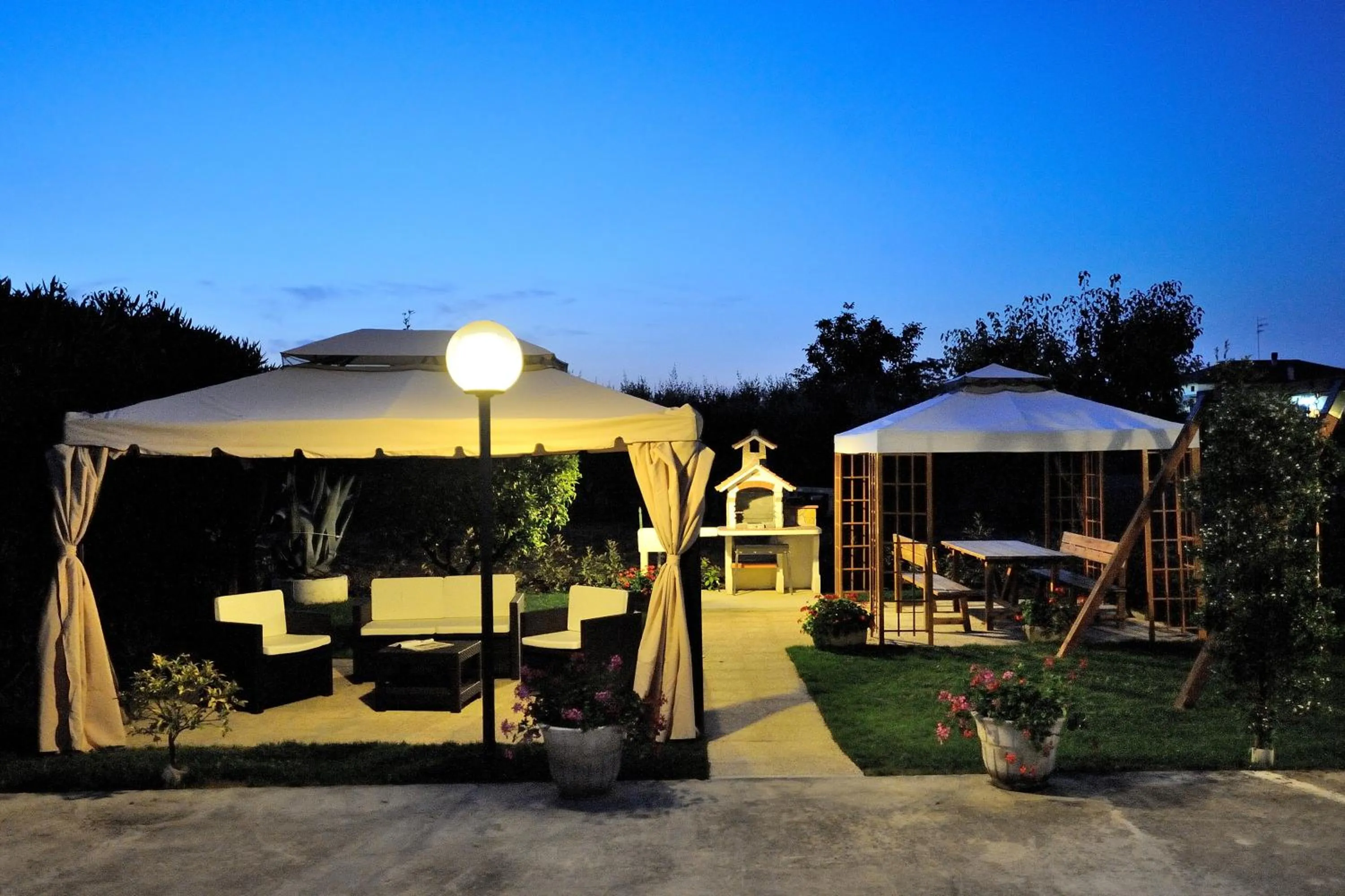 Night in Hotel Lidia