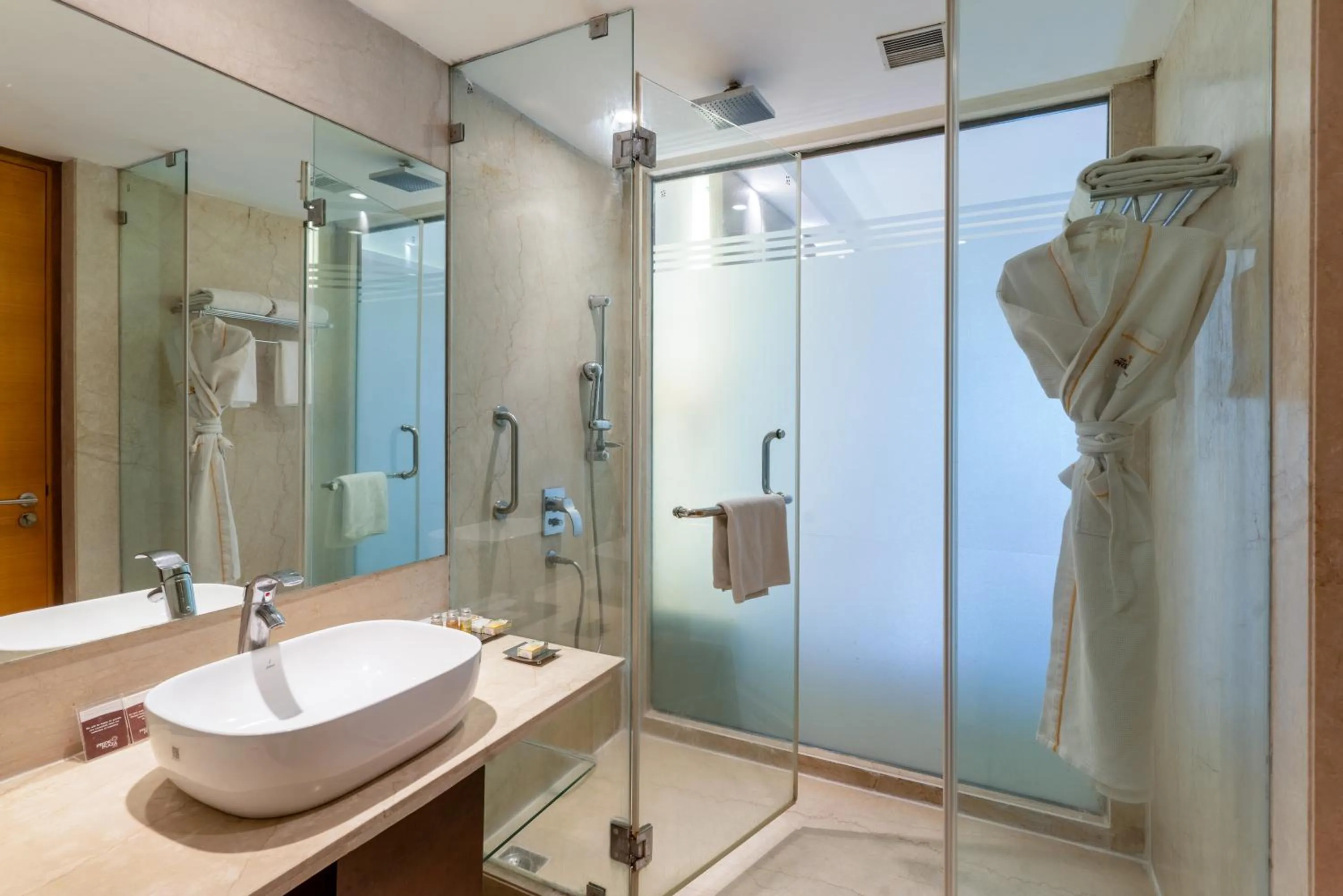 Bathroom in Pride Plaza Hotel, Kolkata