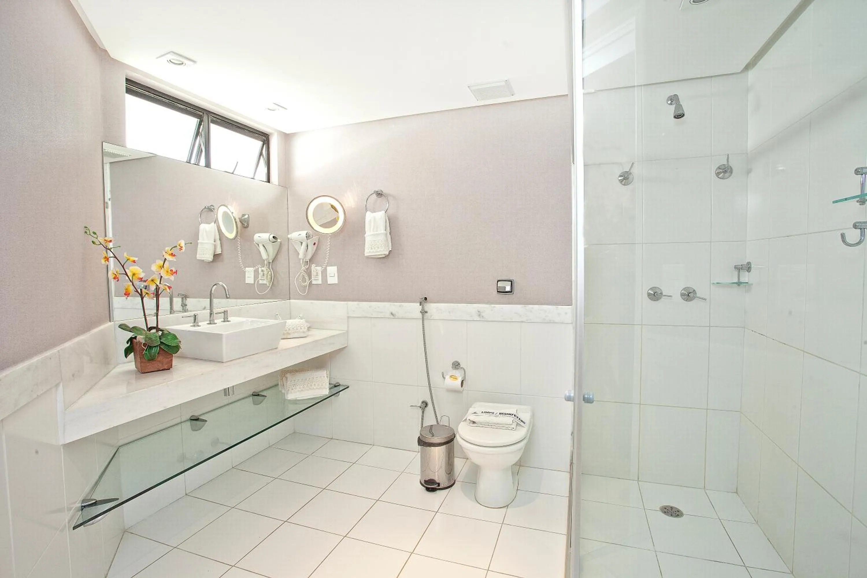 Bathroom in Bahiamar Hotel