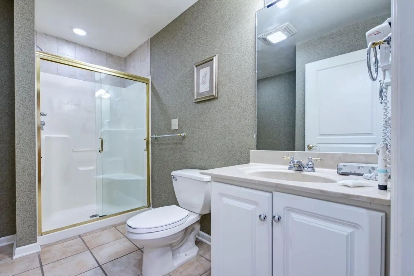 Bathroom in Pocono Mountain Villas by Exploria Resorts