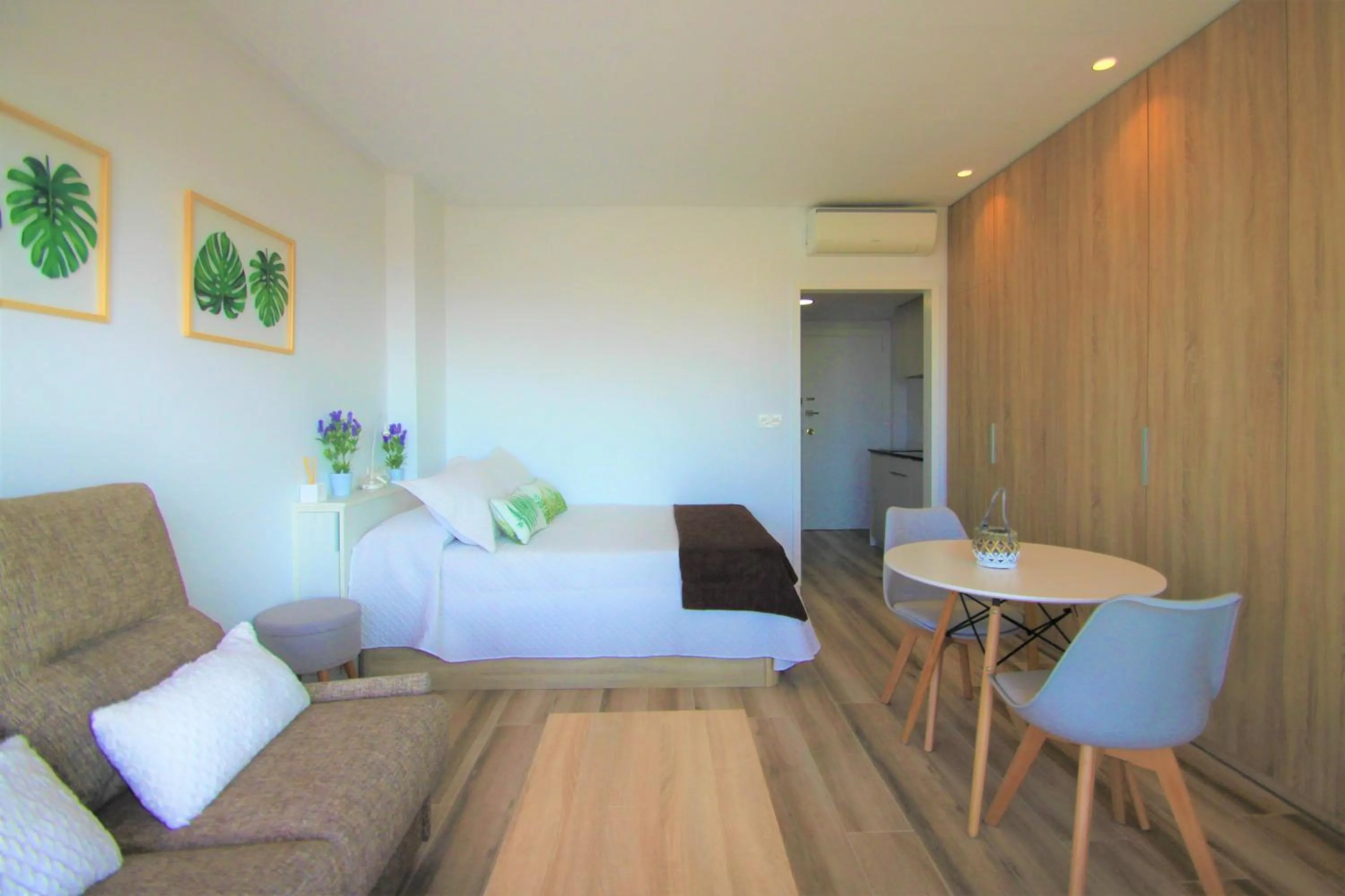CasaTuris Estudio con vistas que enamoran en Centro de Alicante A119