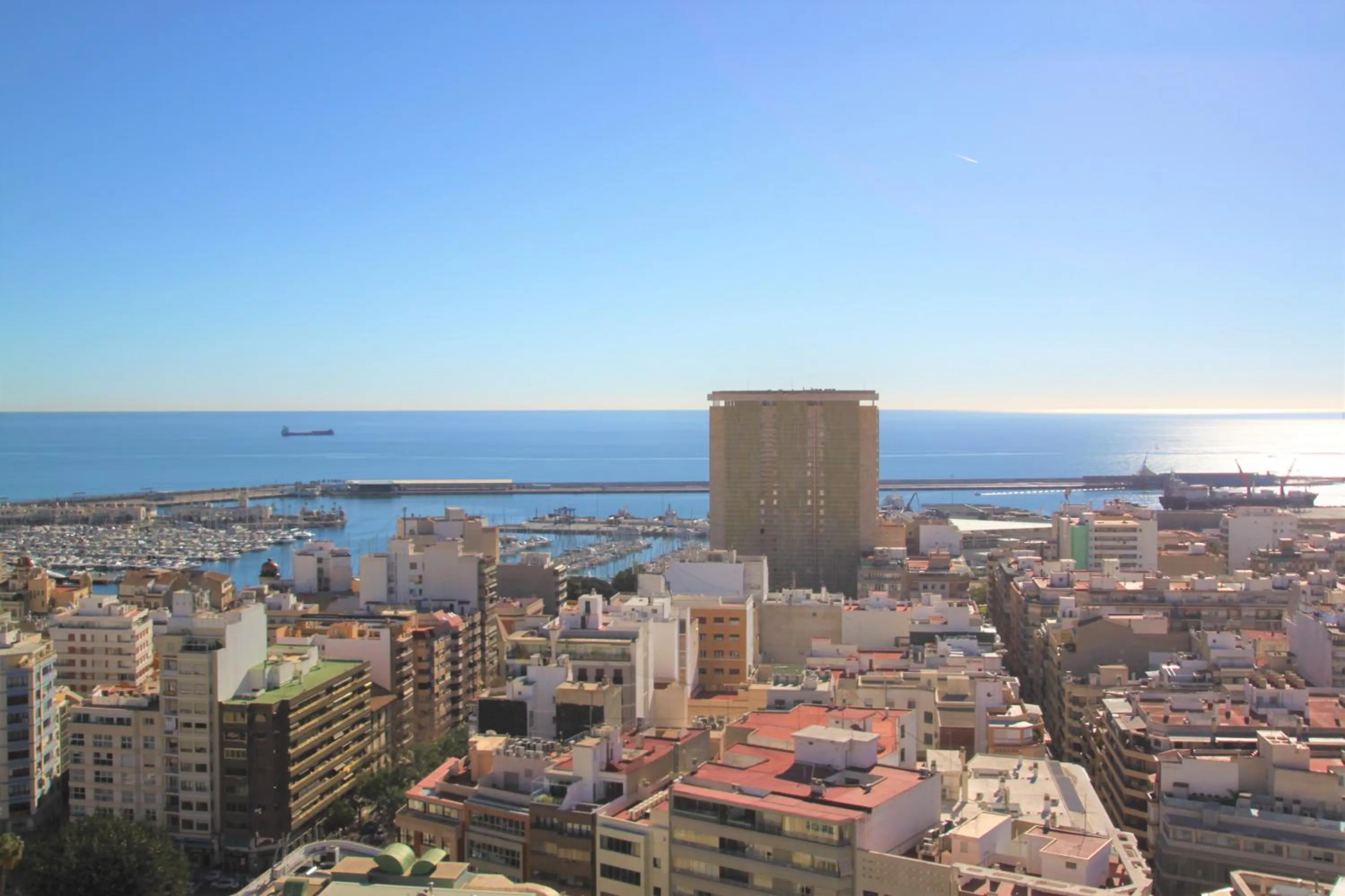 CasaTuris Estudio con vistas que enamoran en Centro de Alicante A119