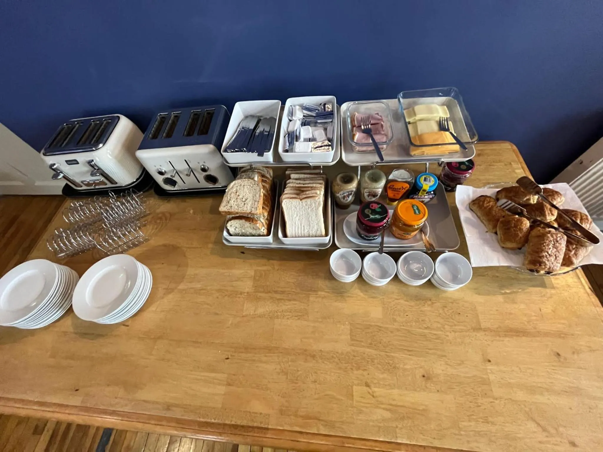 Breakfast in The Kelvin Hotel