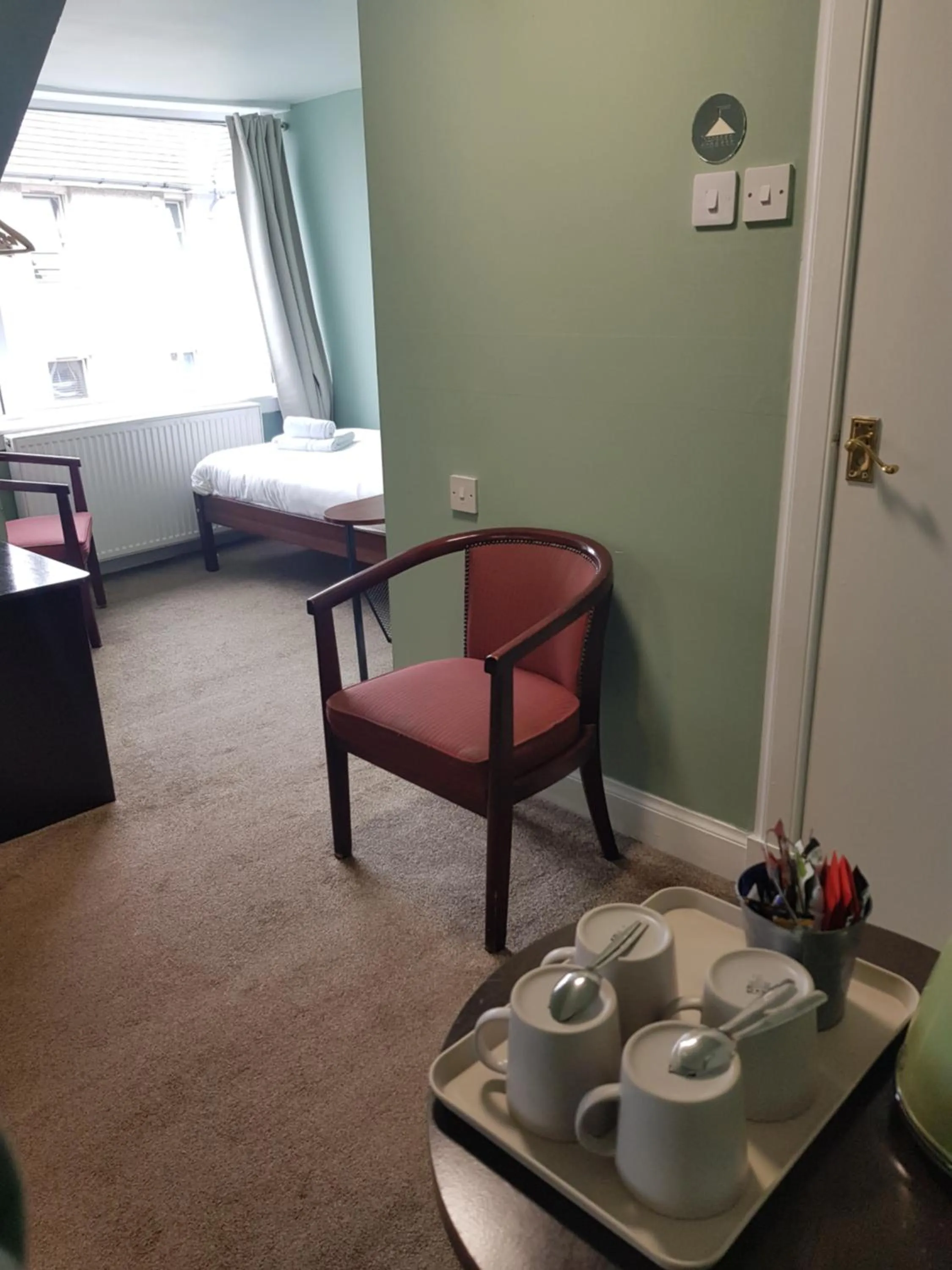 Bed in The Kelvin Hotel