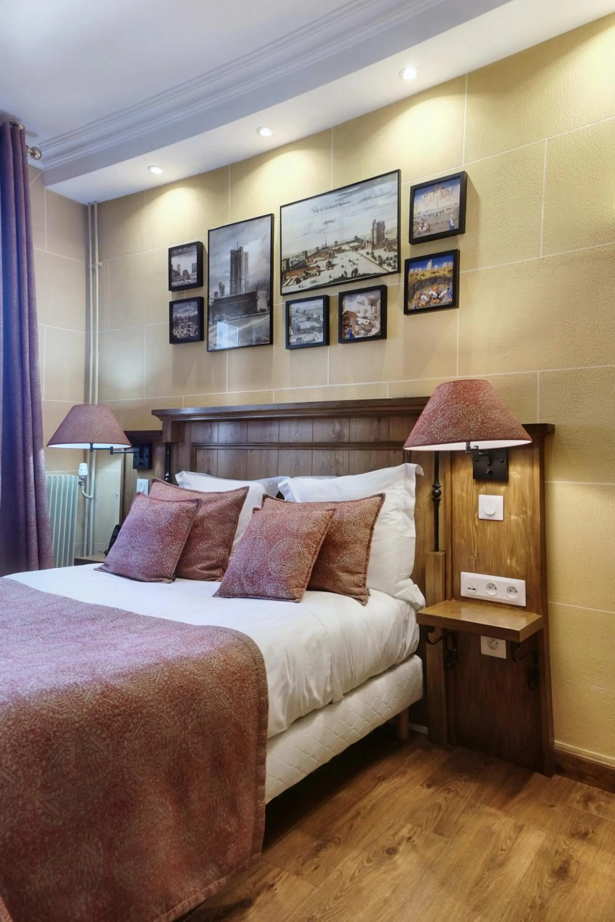 Bed in Hôtel du Château