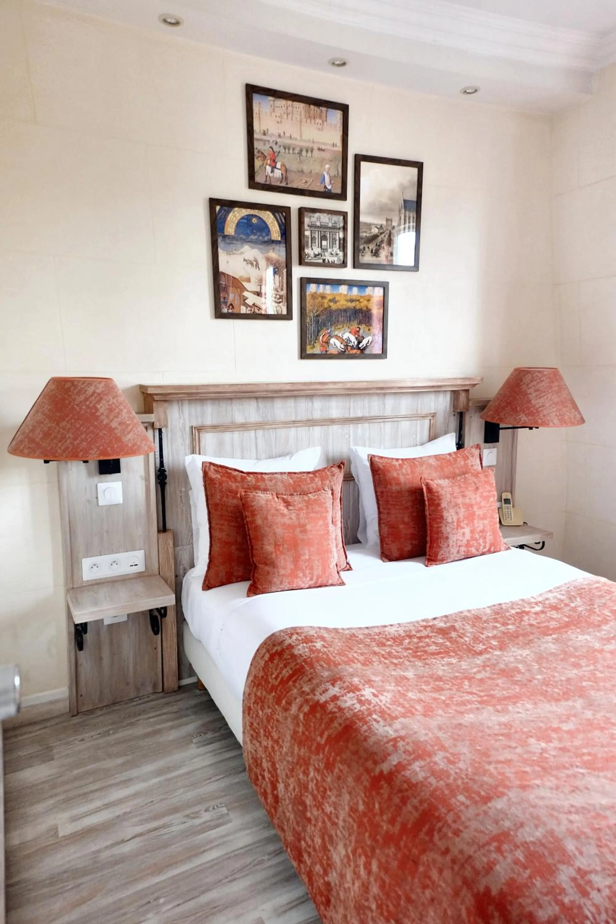 Bed in Hôtel du Château