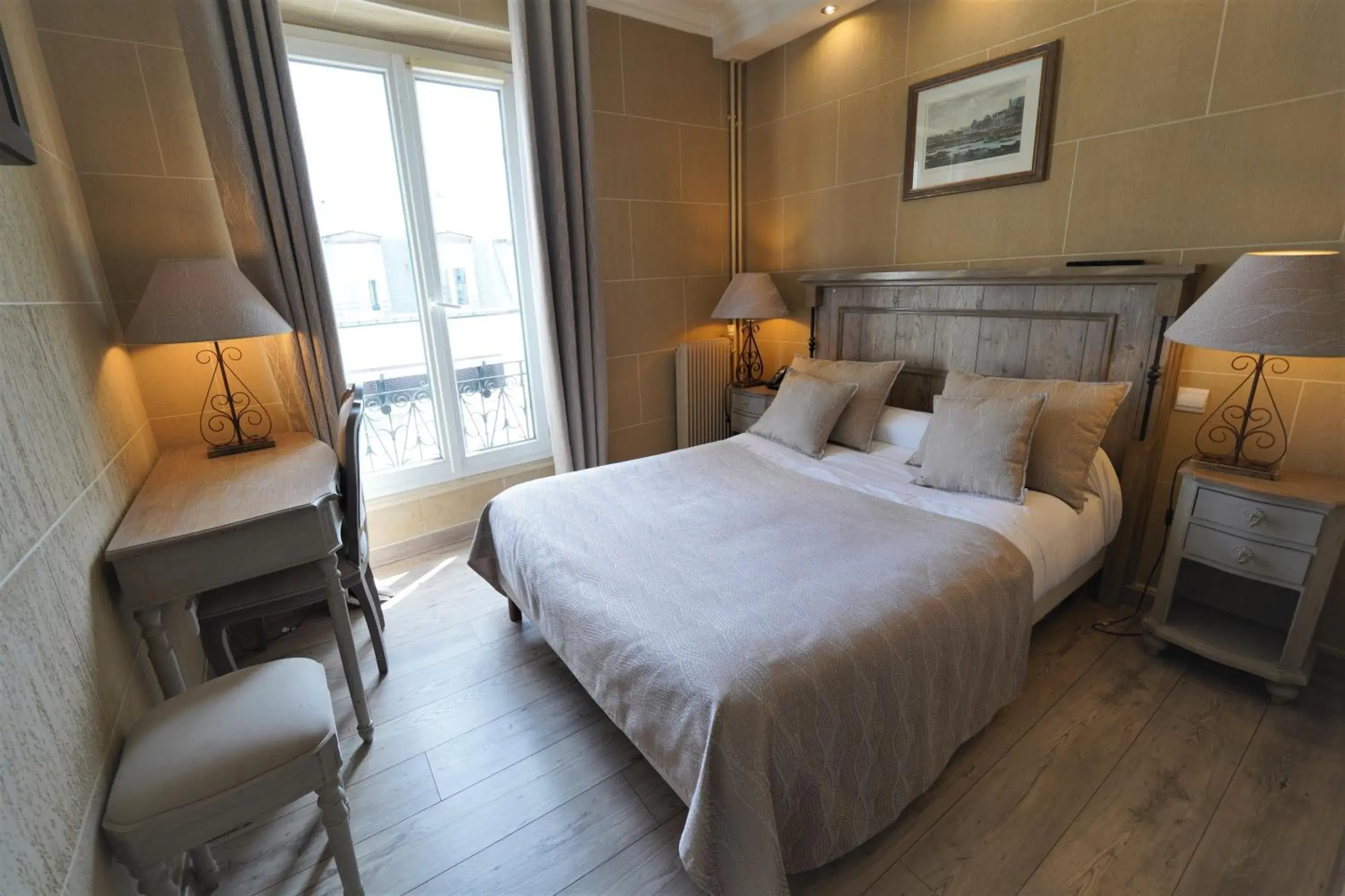 Bed in Hôtel du Château