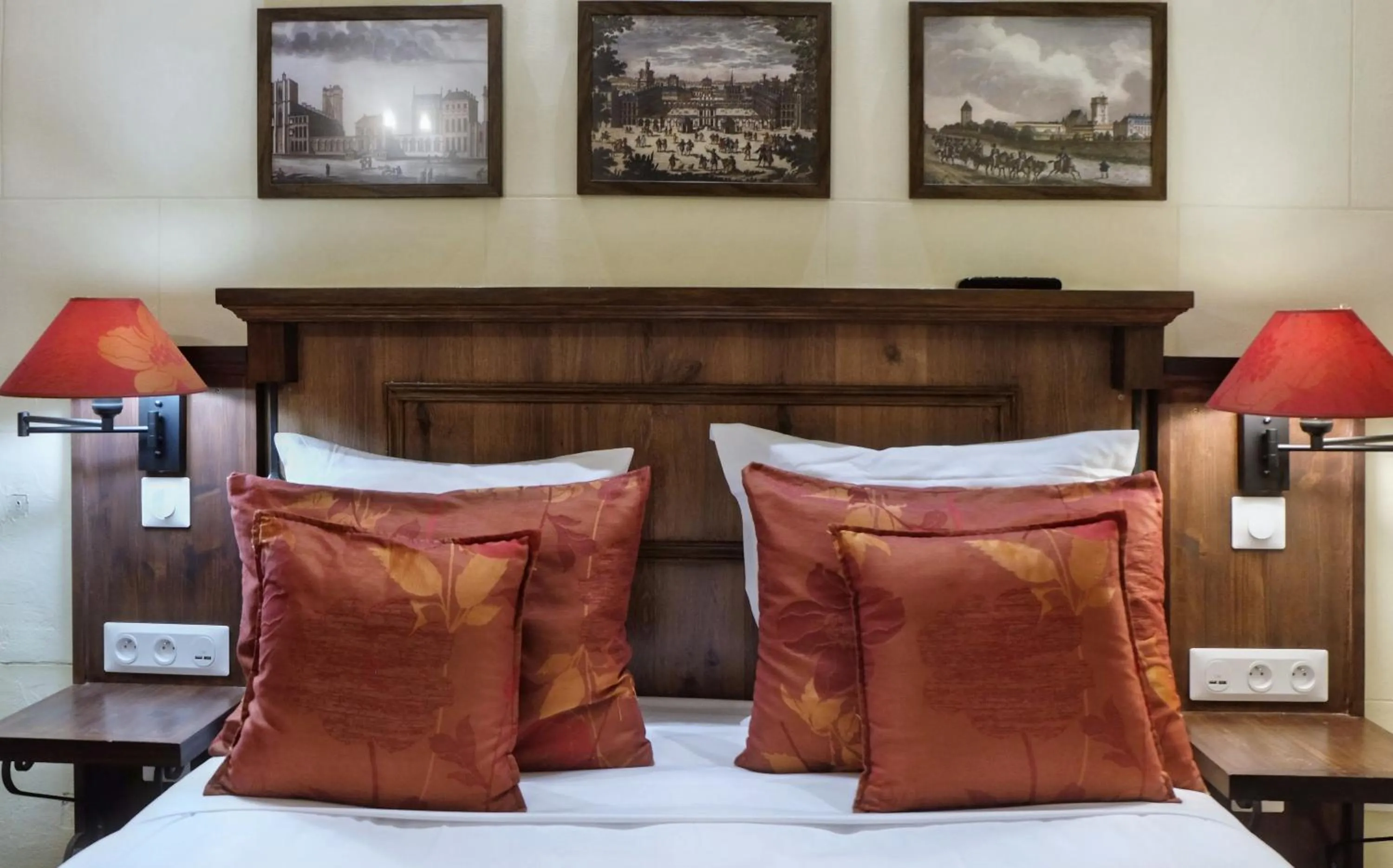 Bed in Hôtel du Château