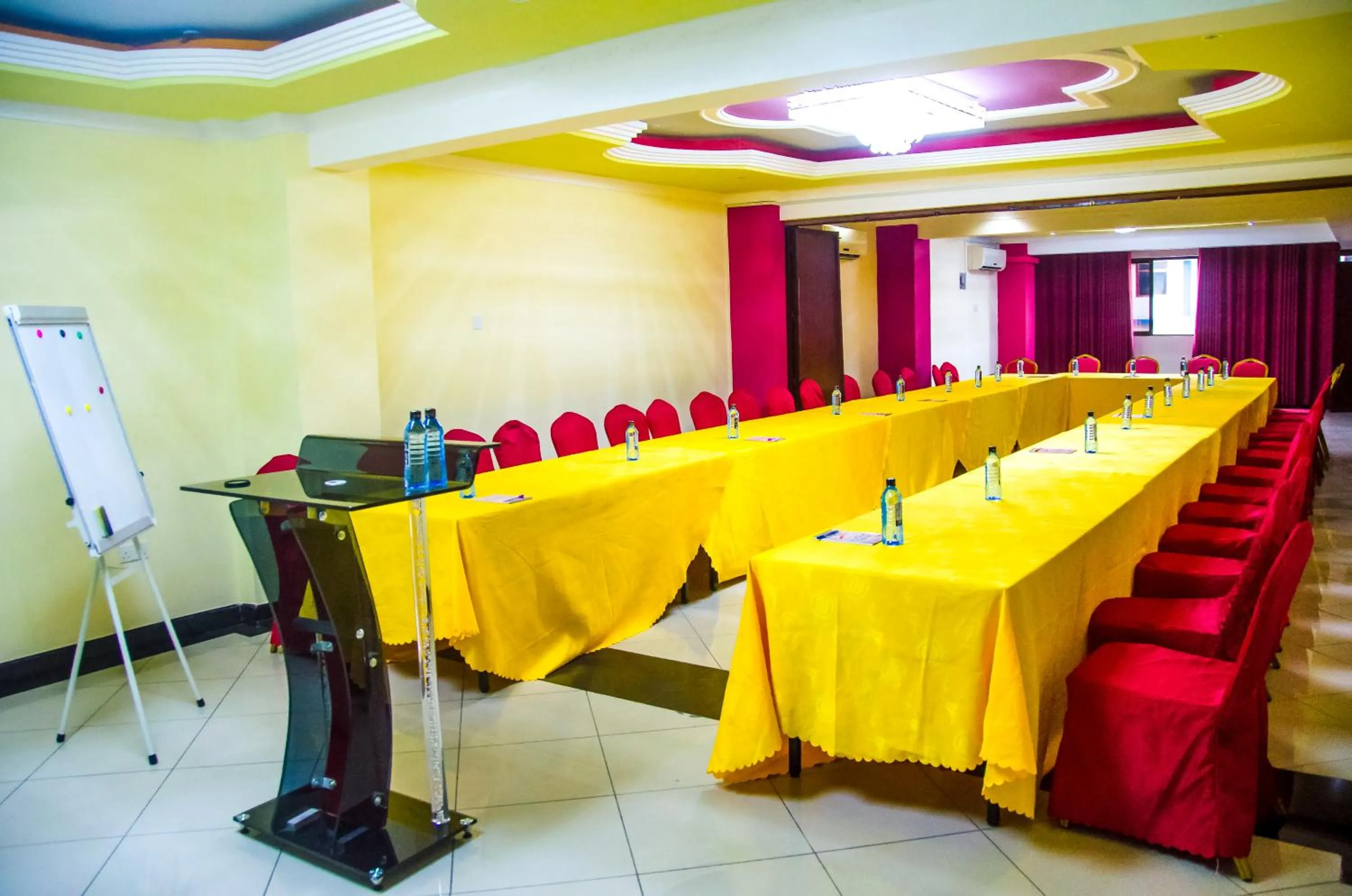 Meeting/conference room in Sheratton Regency Hotel