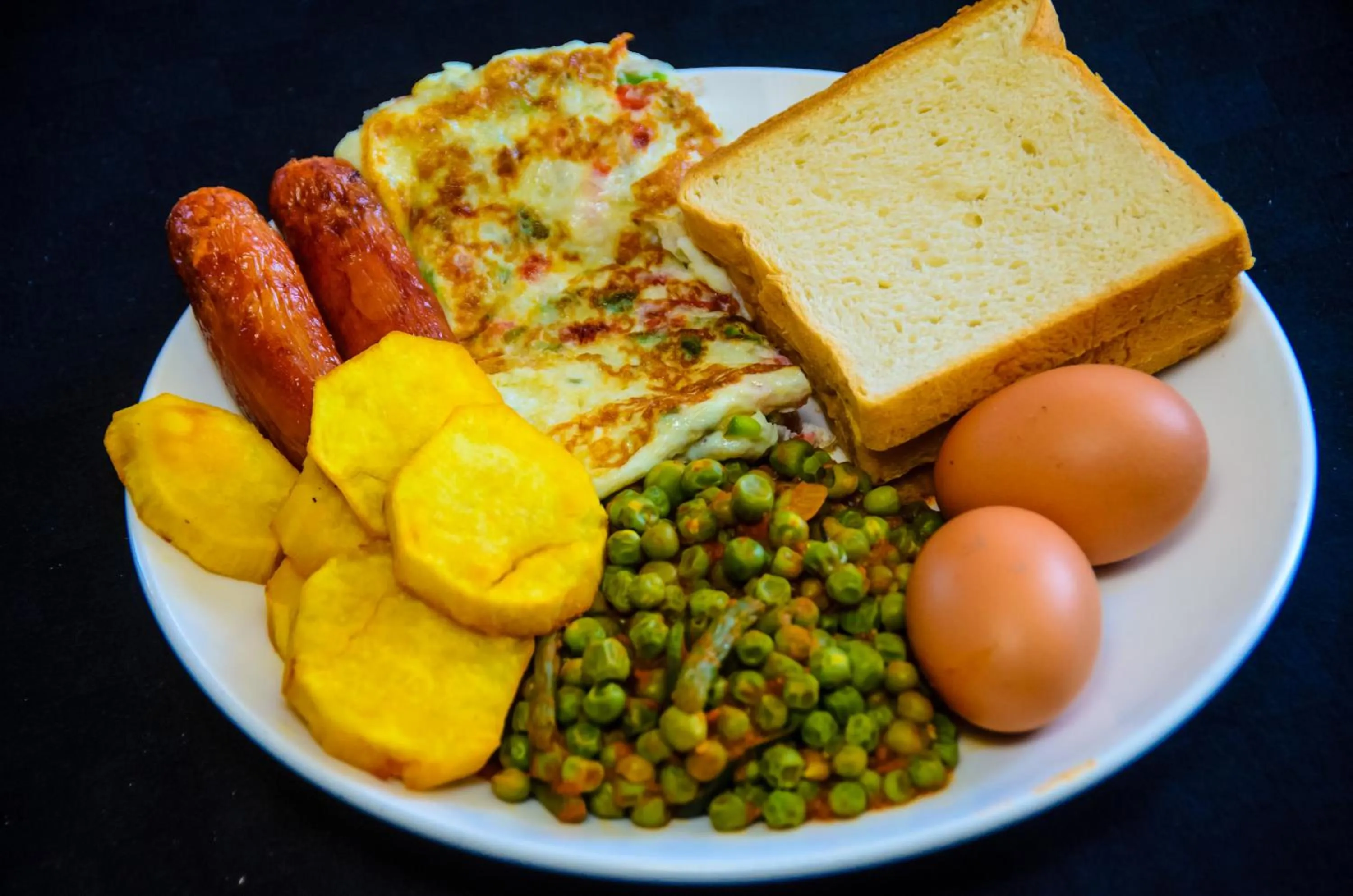 Buffet breakfast in Sheratton Regency Hotel