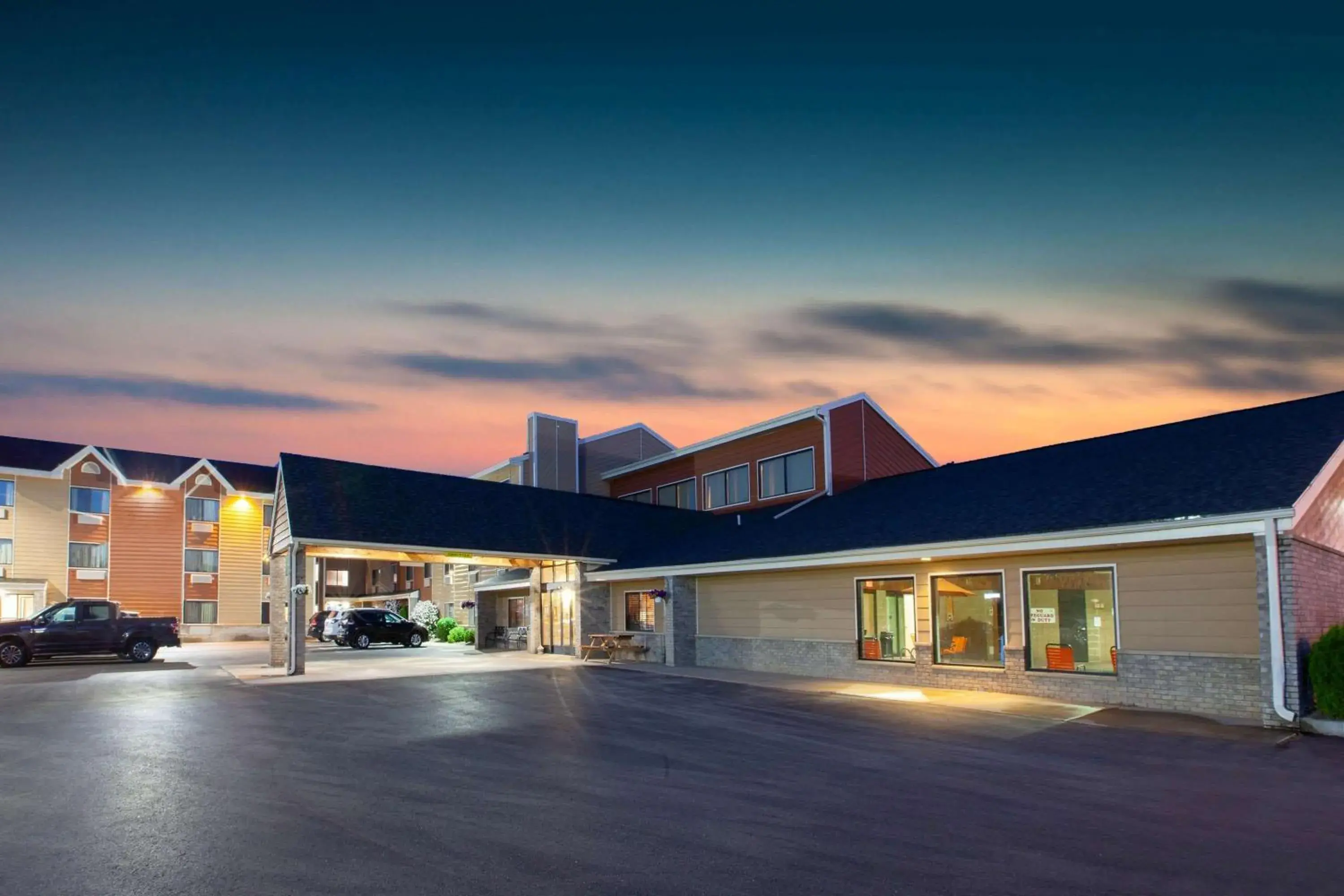 Property building in AmericInn by Wyndham Iron River Property building in AmericInn by Wyndham Iron River