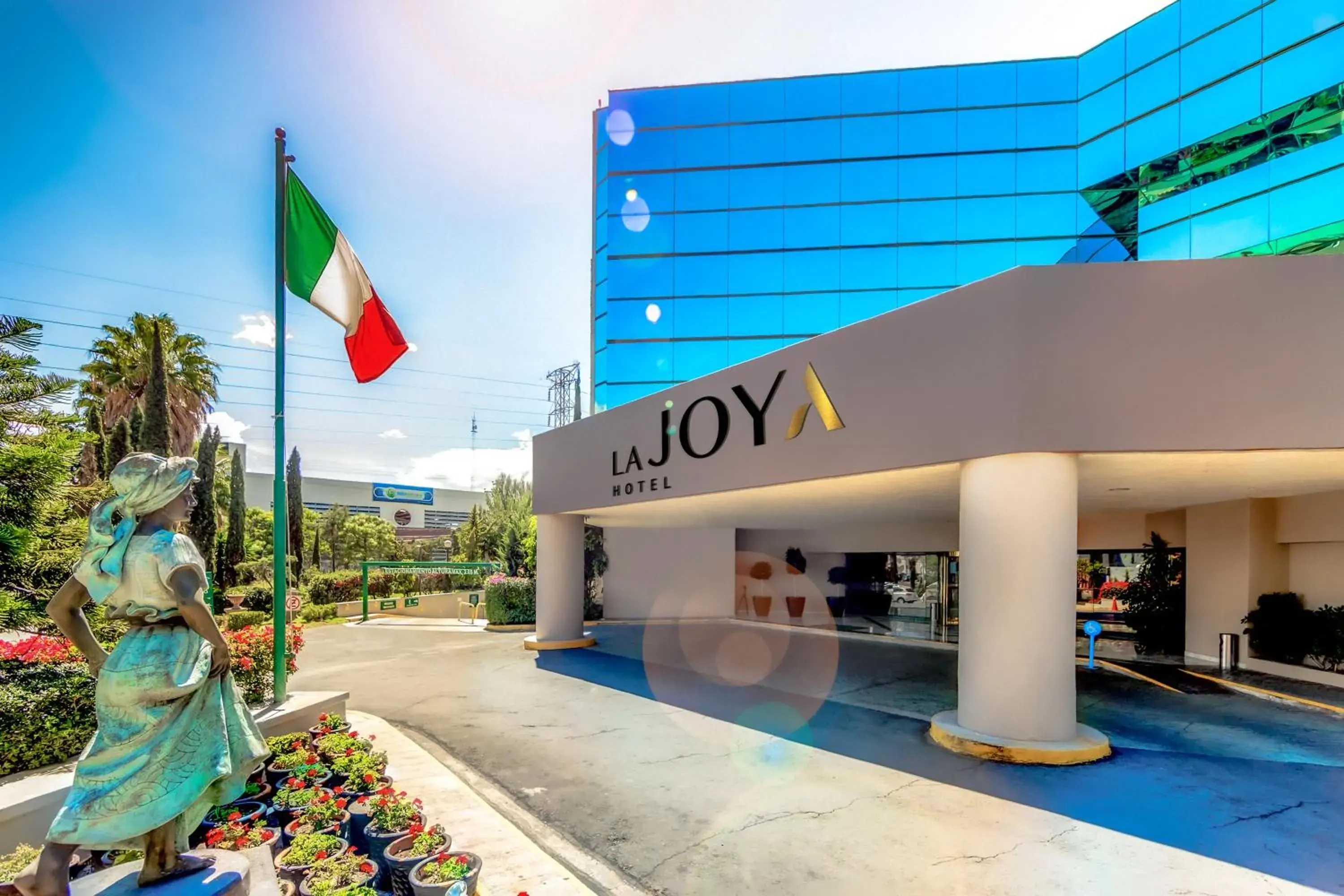 Property building in La Joya Pachuca Property building in La Joya Pachuca