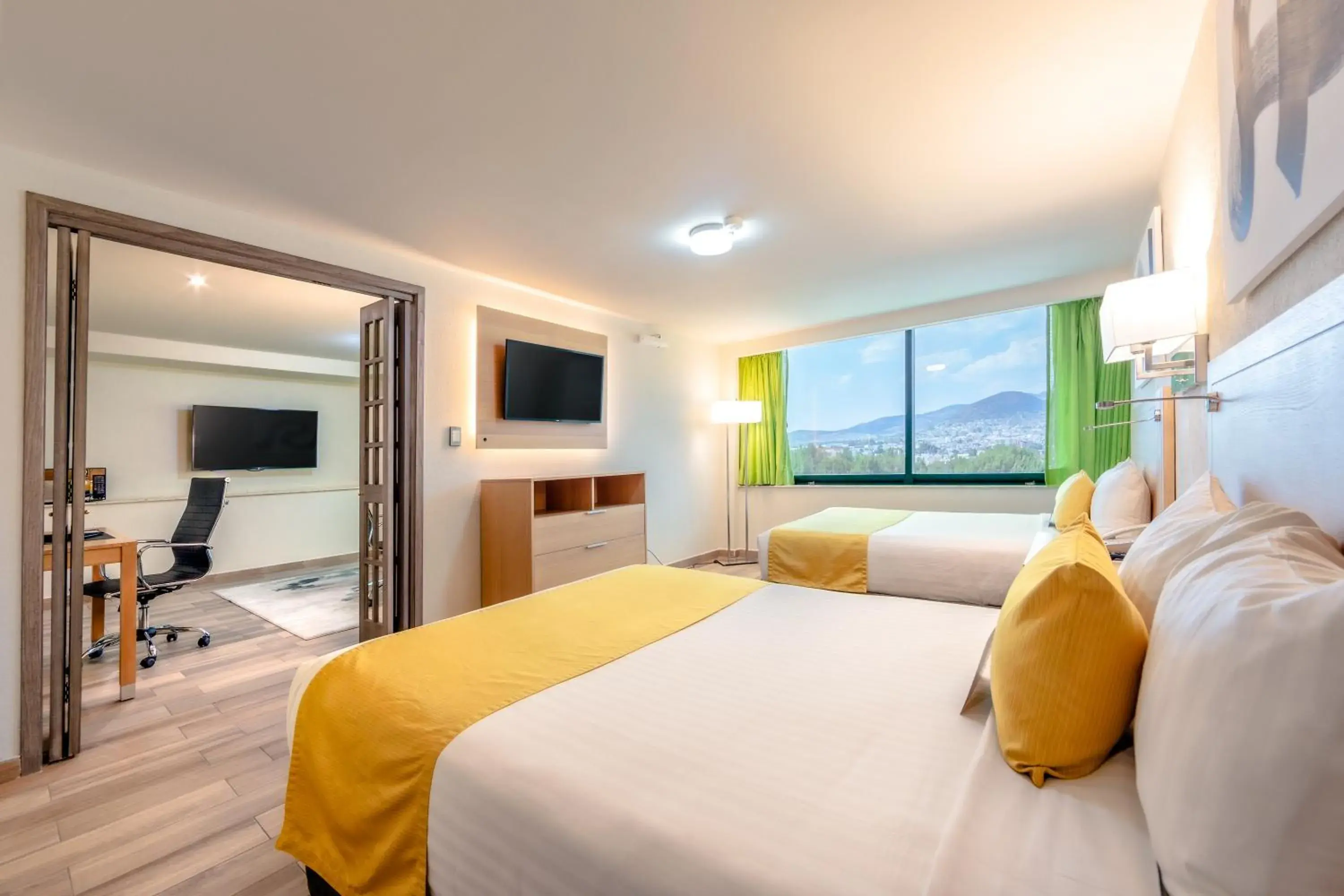 Photo of the whole room, Bed in La Joya Pachuca Photo of the whole room, Bed in La Joya Pachuca