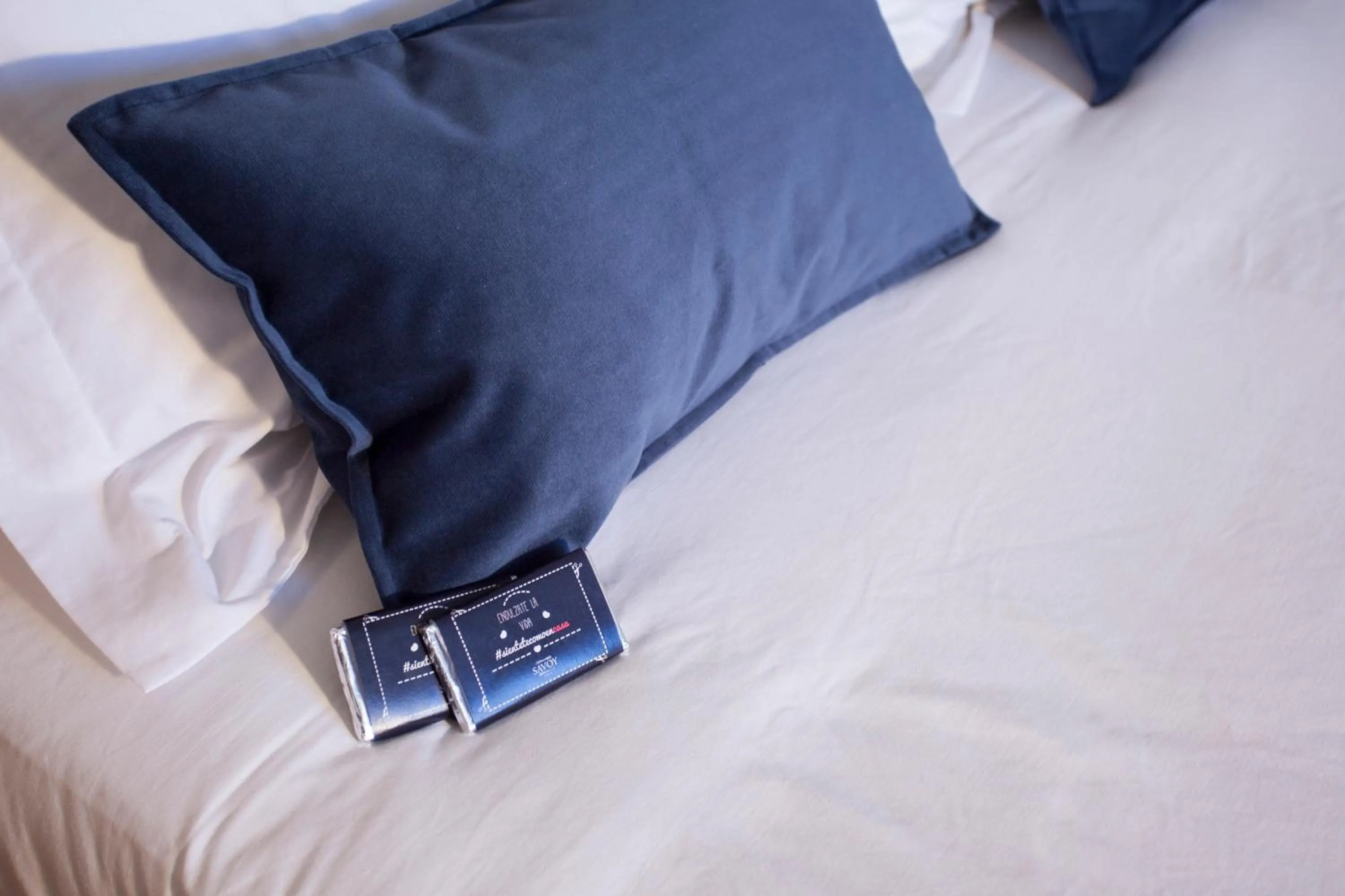 Decorative detail, Bed in Savoy