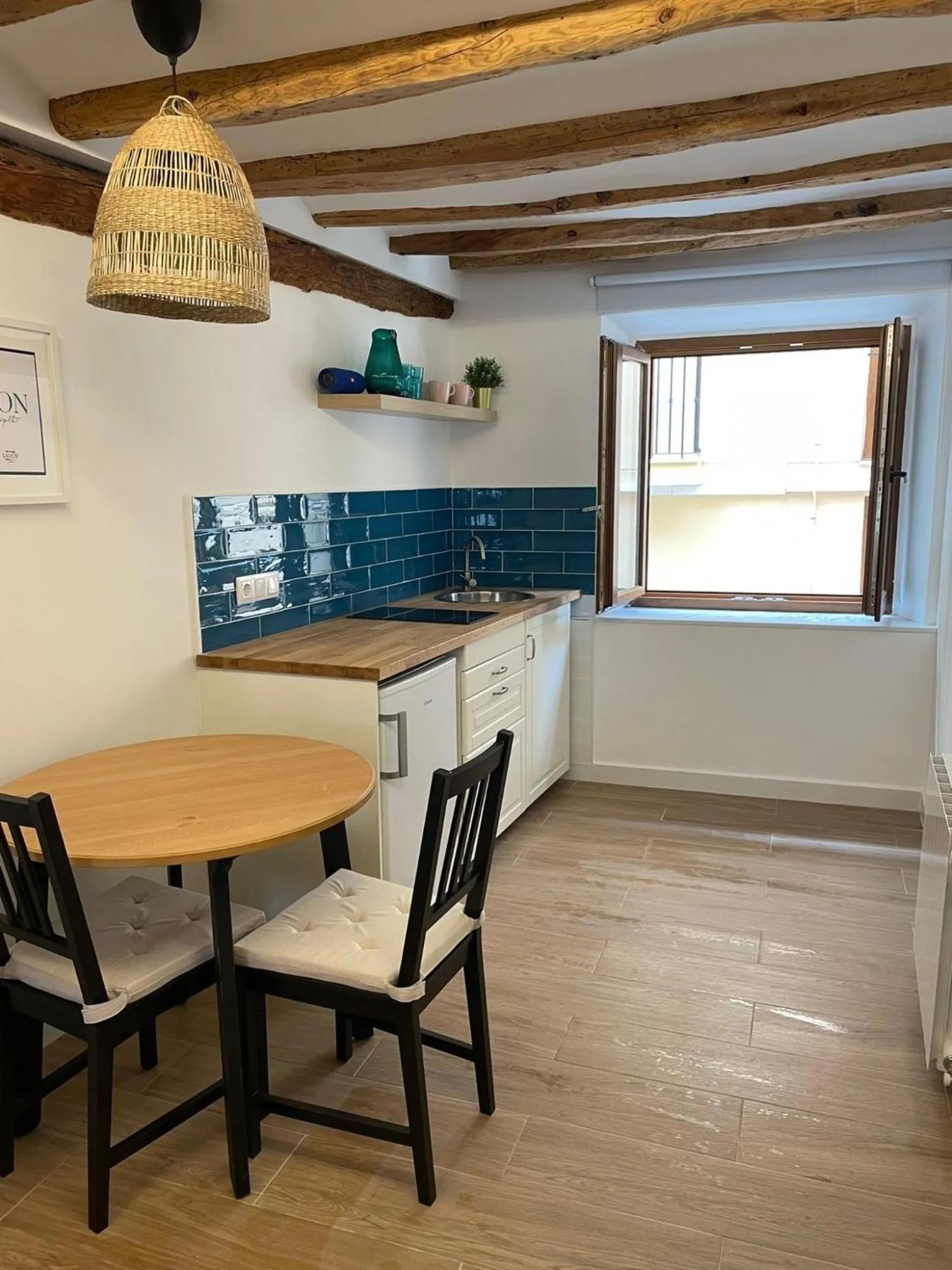 Kitchen or kitchenette in Savoy