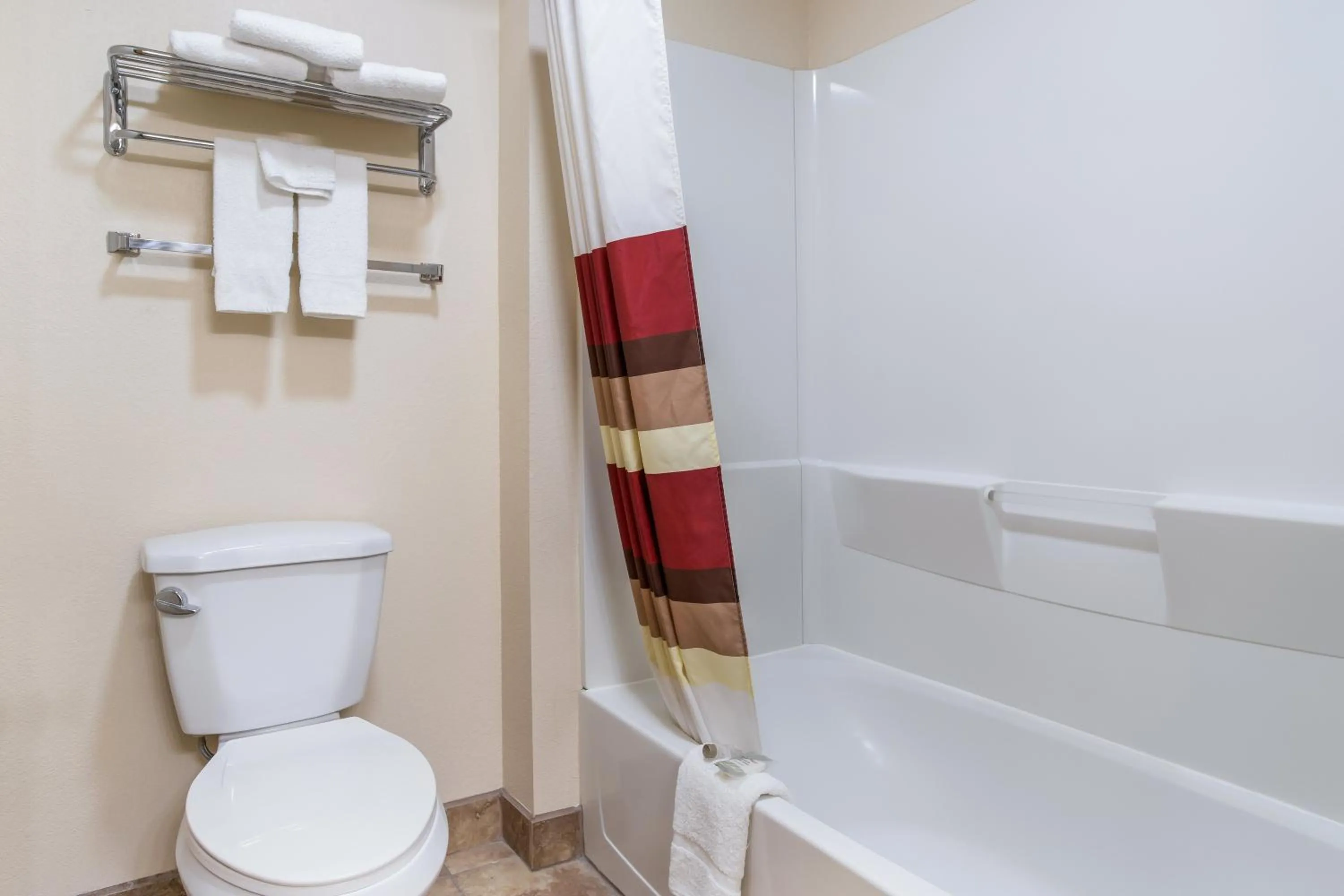 Photo of the whole room in Red Roof Inn Albuquerque - Midtown