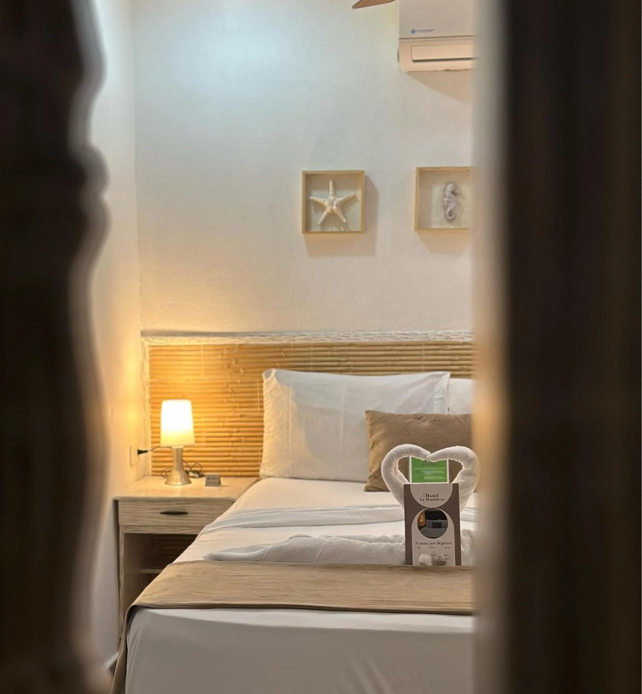 Bed in Hotel La Magdalena