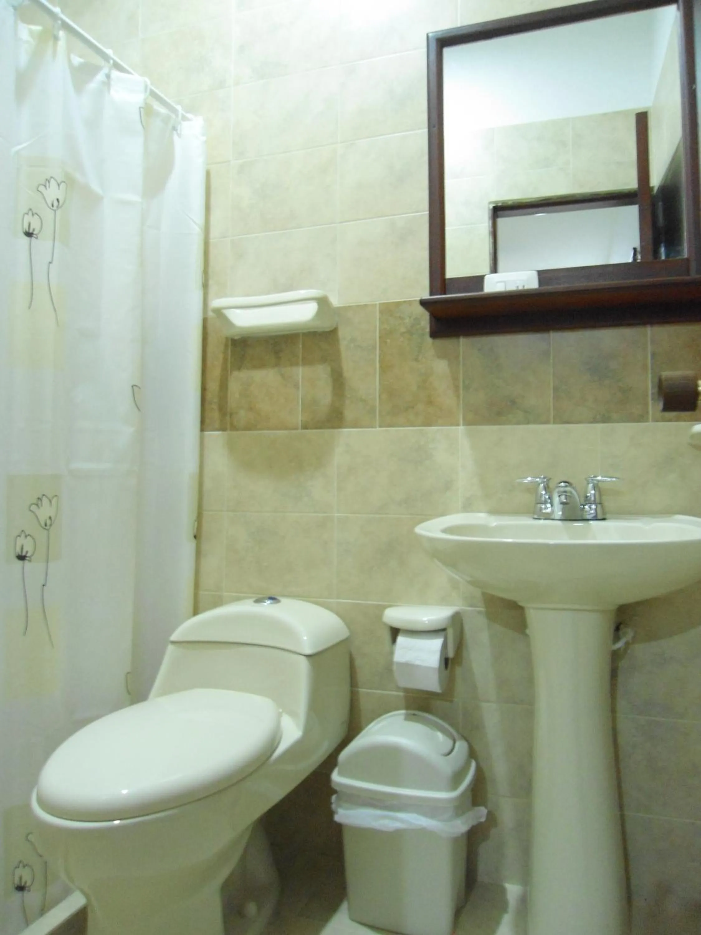 Bathroom in Hotel La Magdalena