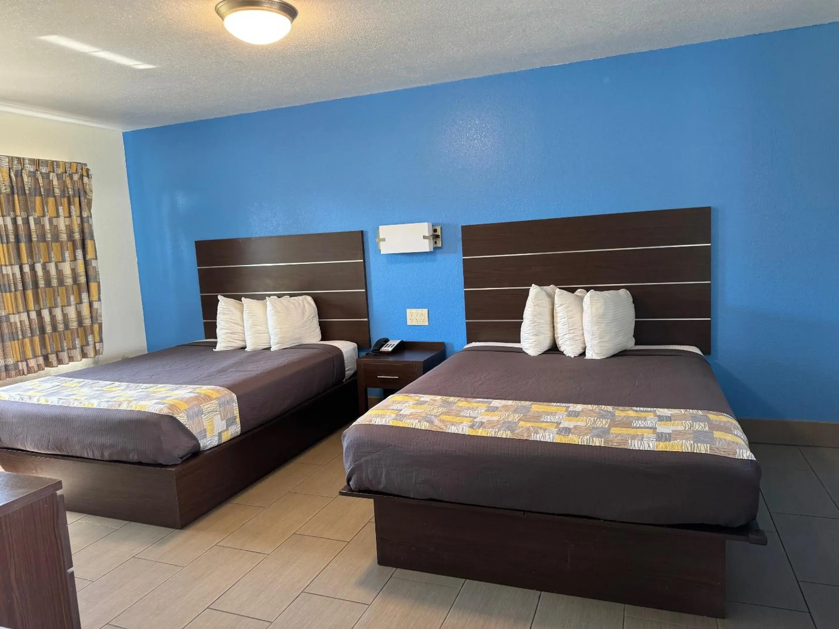 Bed in American Inn Punta Gorda Bed in American Inn Punta Gorda