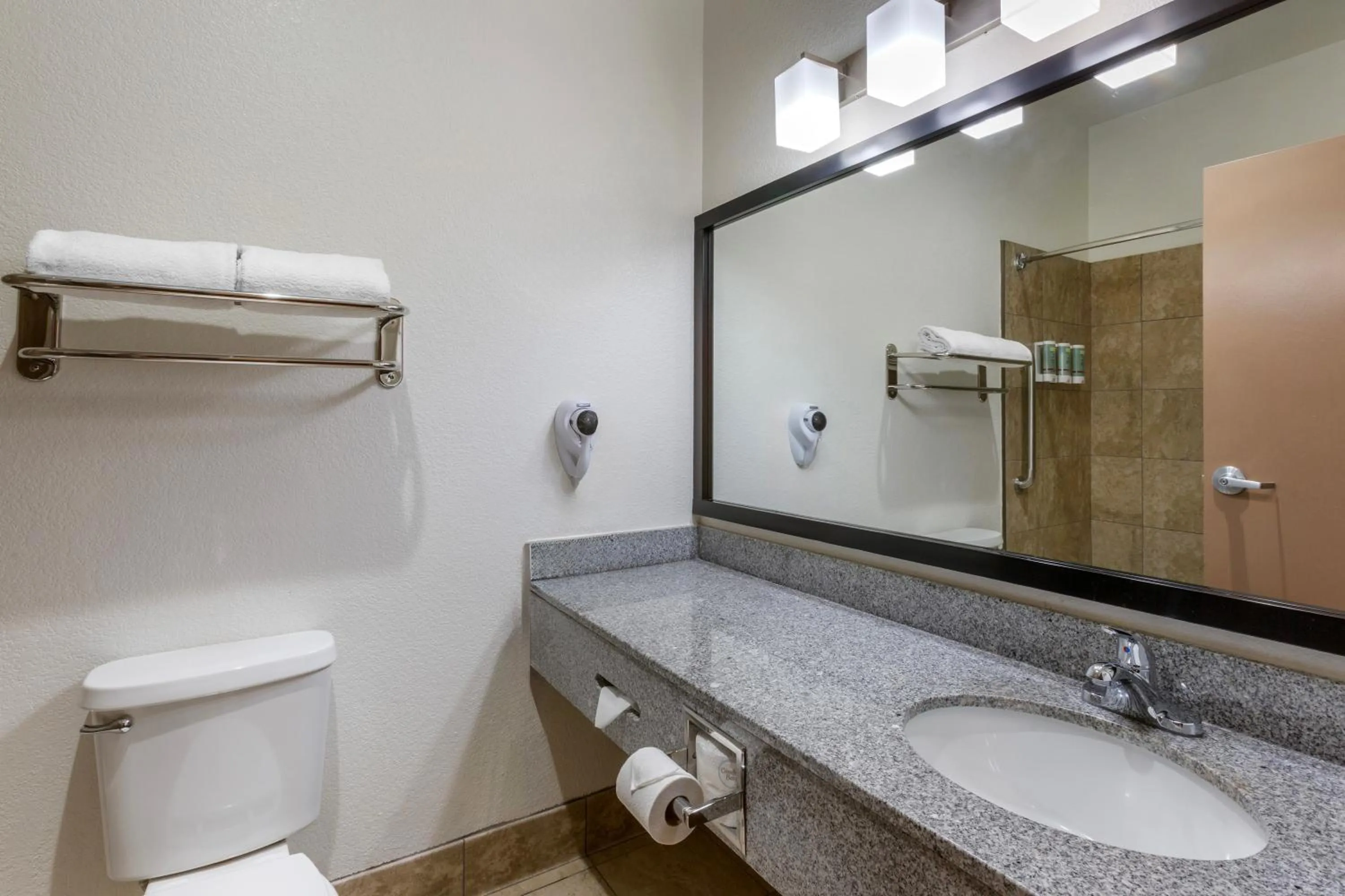 Bathroom in Best Western Tolleson