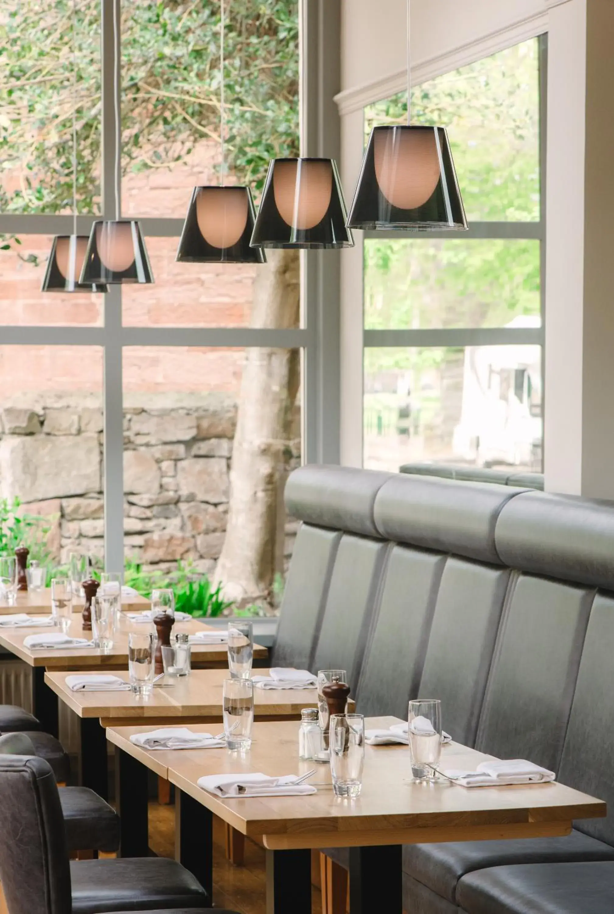 Restaurant/places to eat in Glen Mhor Hotel at Uile-bheist 'Brewstillery' Restaurant/places to eat in Glen Mhor Hotel at Uile-bheist 'Brewstillery'